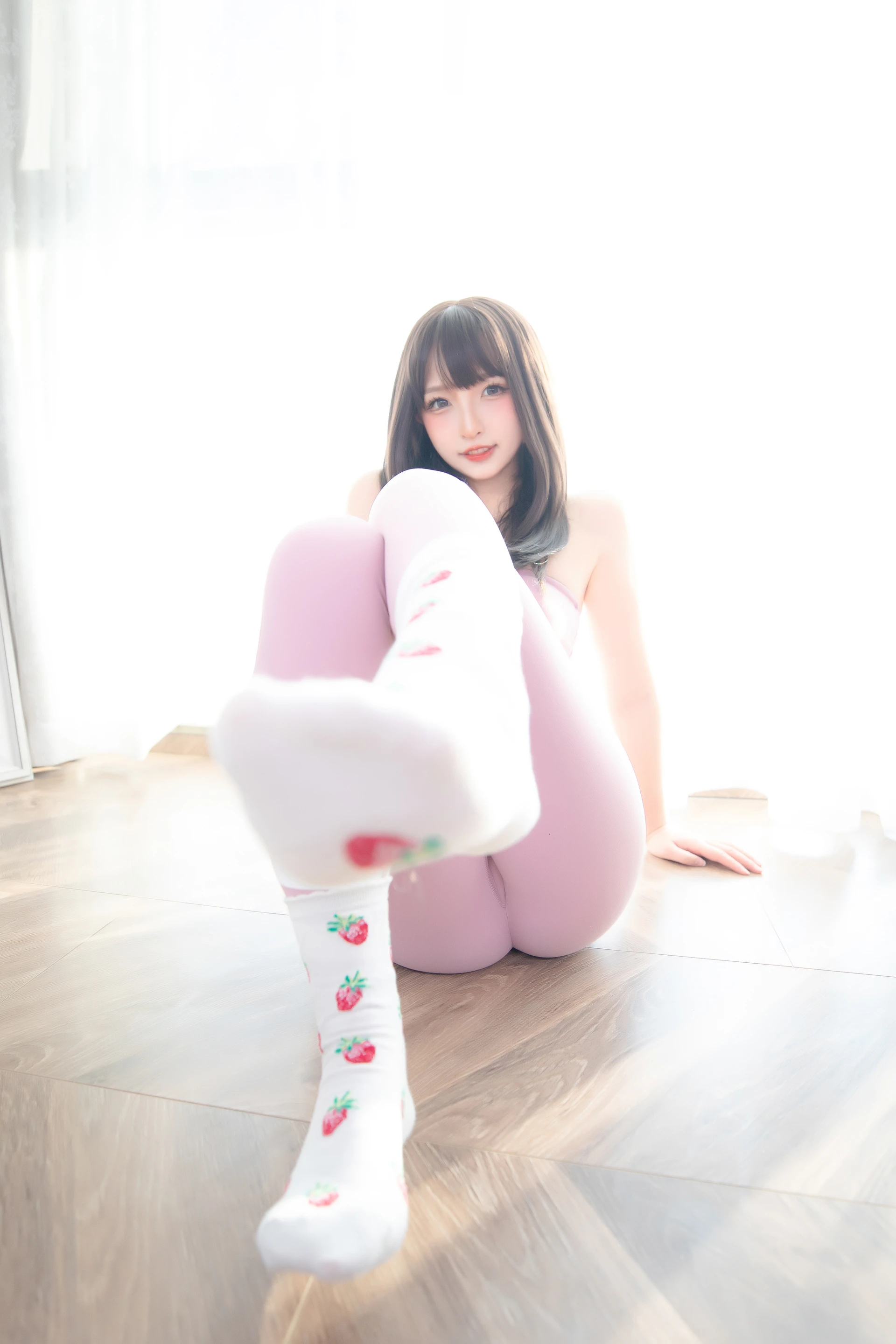 神楽坂真冬 第四季 序号10：《草莓蜜桃》 [75P-141MB]内衣, 瑜伽服, 神楽坂真冬, 美腿, 美足b