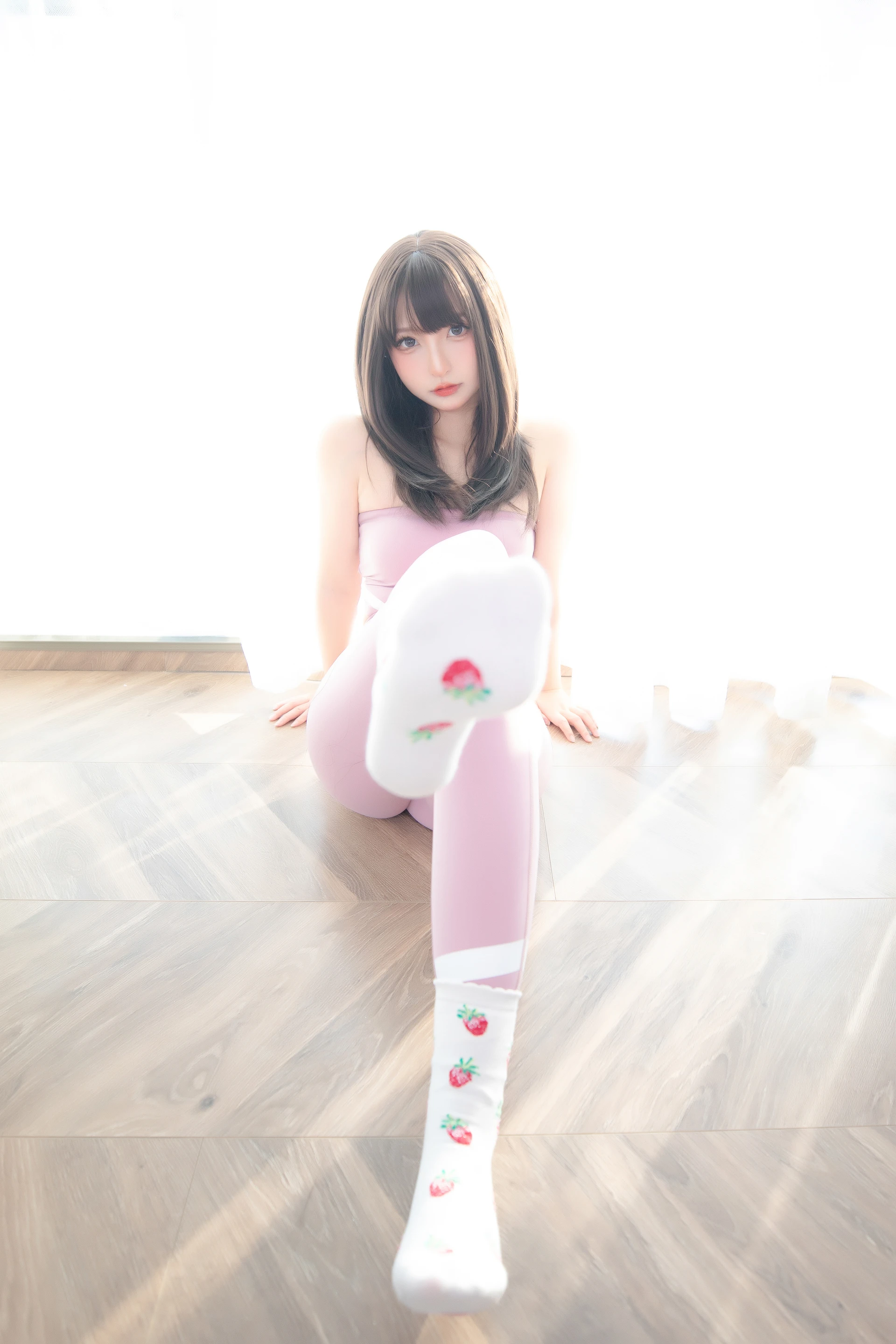 神楽坂真冬 第四季 序号10：《草莓蜜桃》 [75P-141MB]内衣, 瑜伽服, 神楽坂真冬, 美腿, 美足b