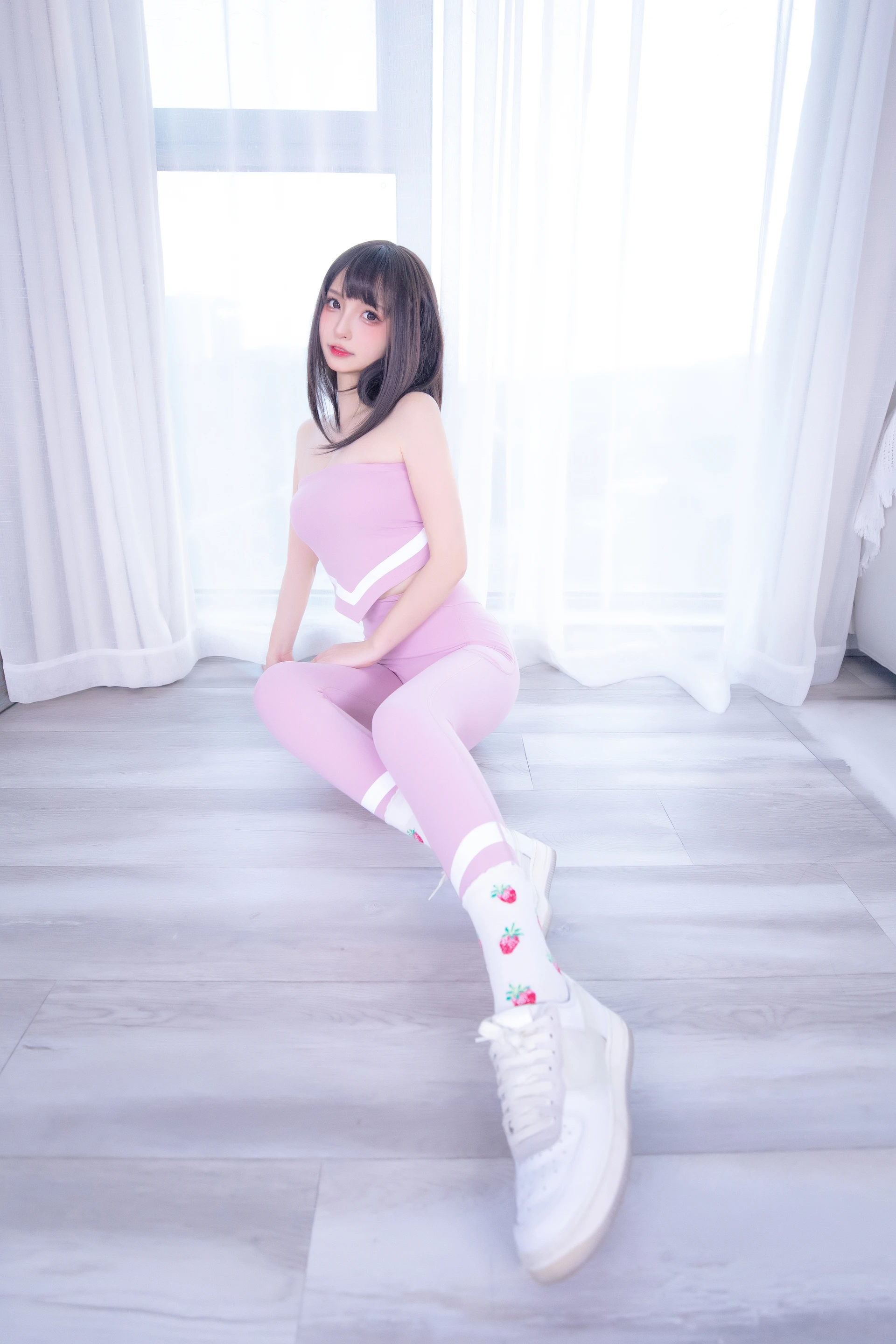 神楽坂真冬 第四季 序号10：《草莓蜜桃》 [75P-141MB]内衣, 瑜伽服, 神楽坂真冬, 美腿, 美足b