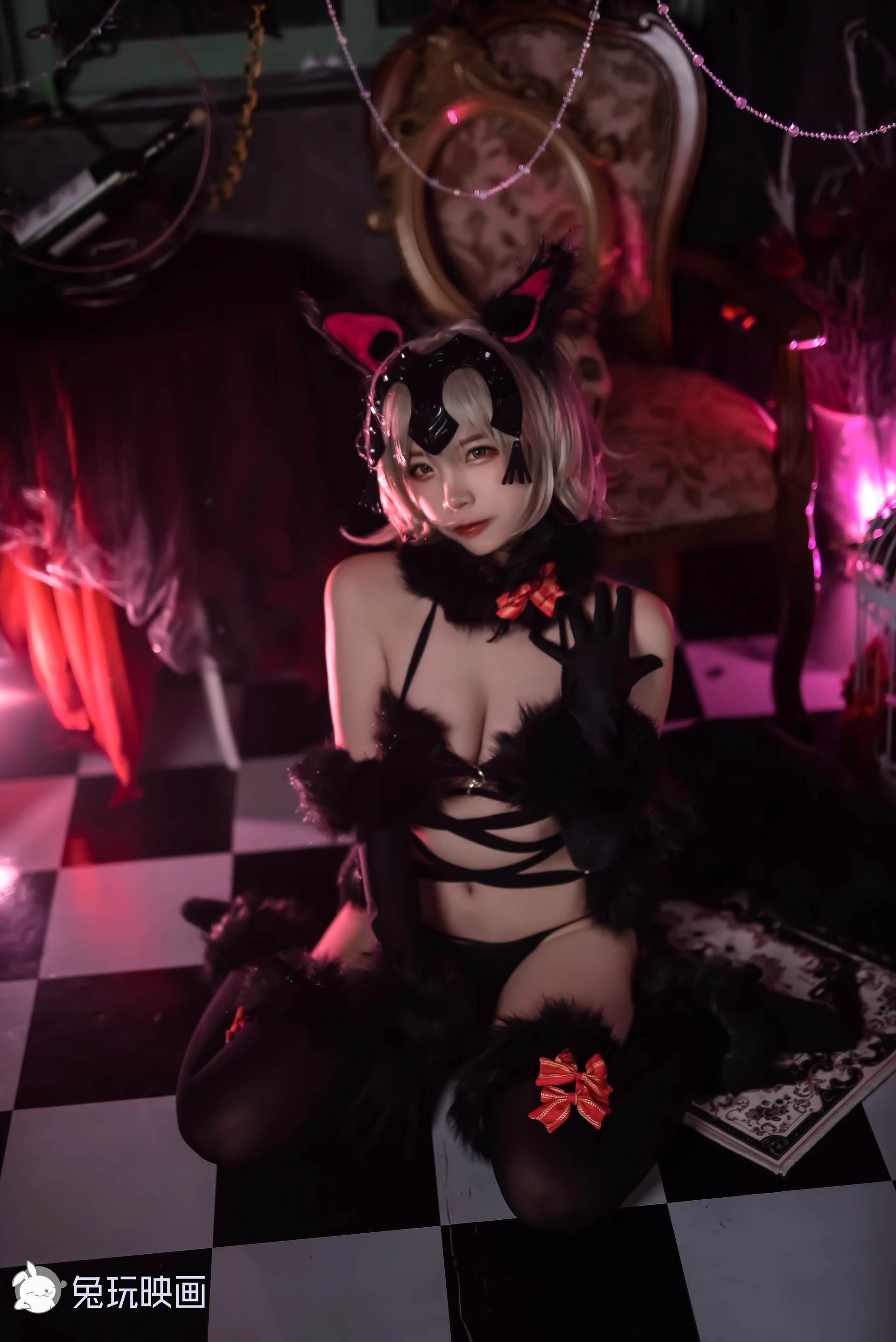 C01.008 虞美人 [42P-353MB]