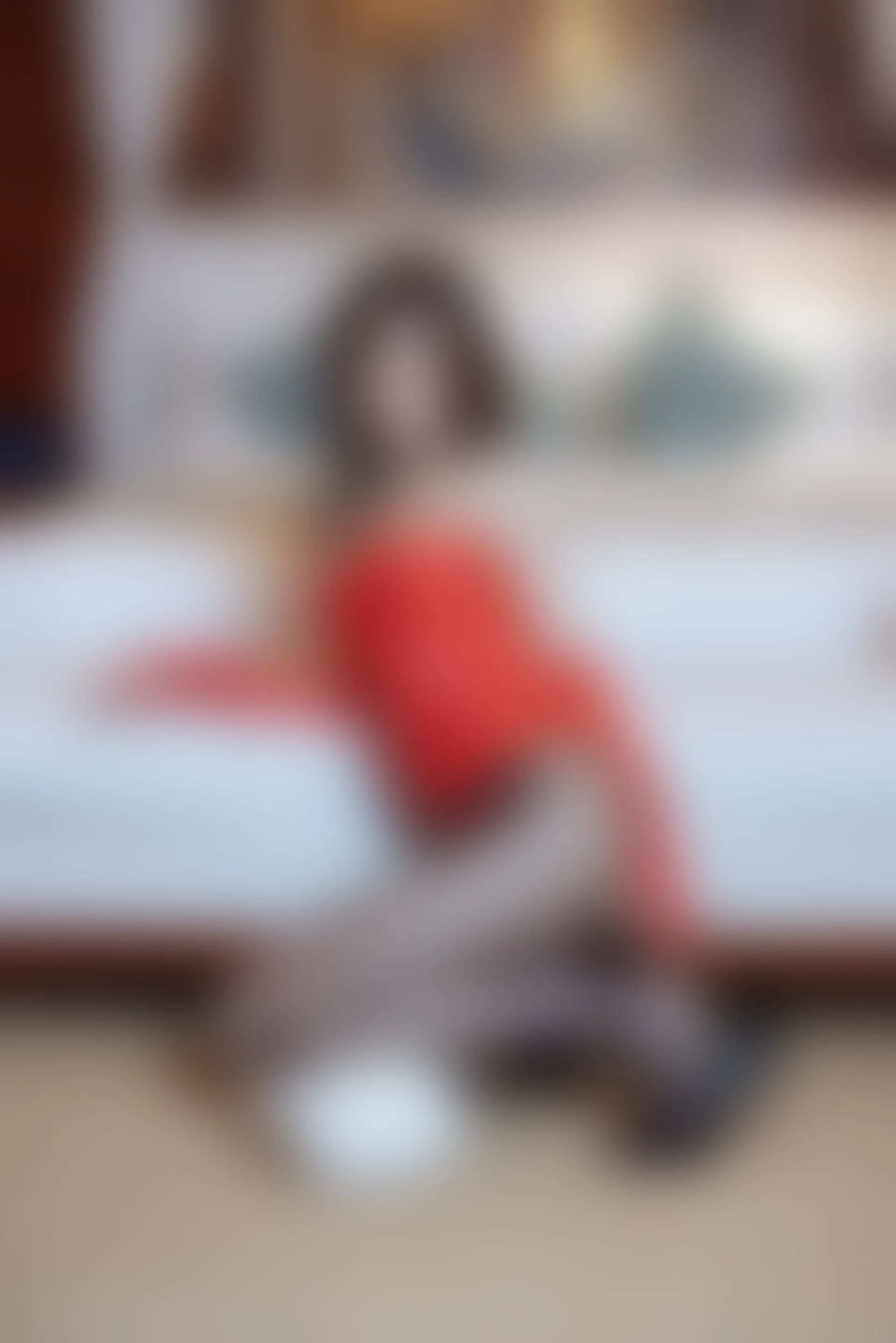 XiuRen秀人网 2022.03.18 No.4740 绮里嘉ula 珠三角旅拍[101+1P 979MB]