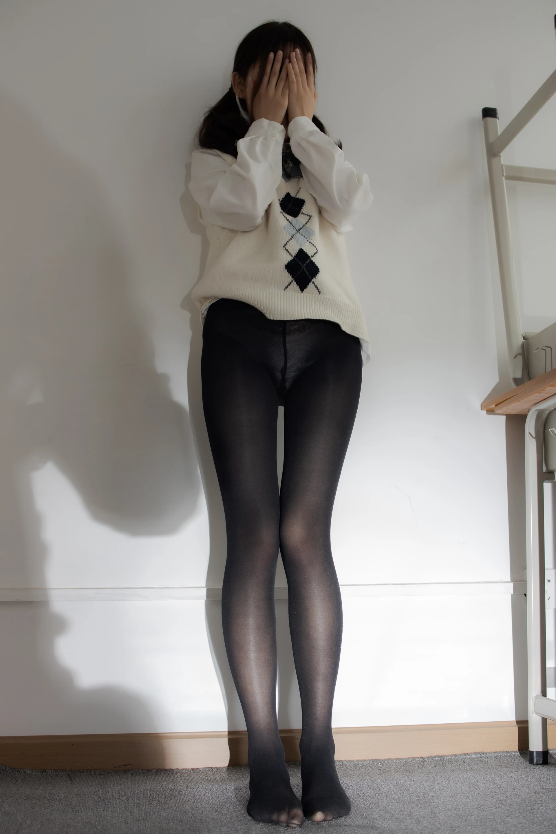 森萝财团 内部-007 教室双马尾黑丝JK学妹 [129P1V-2.56GB]