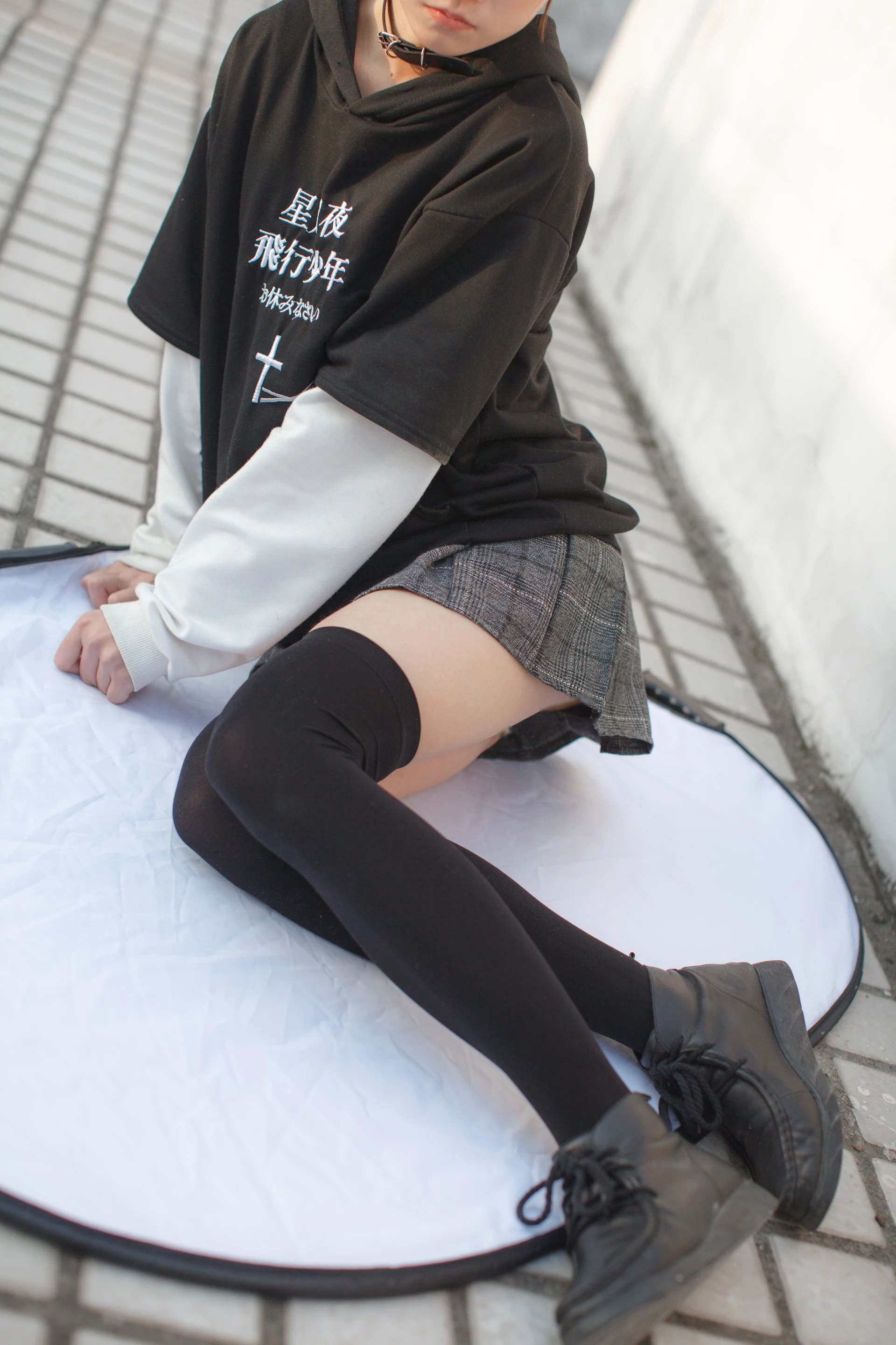 少女秩序 EX.04 天台黑丝短裙小恶魔[47P-347.7M]少女秩序, 短裙, 美腿, 美足, 黑丝