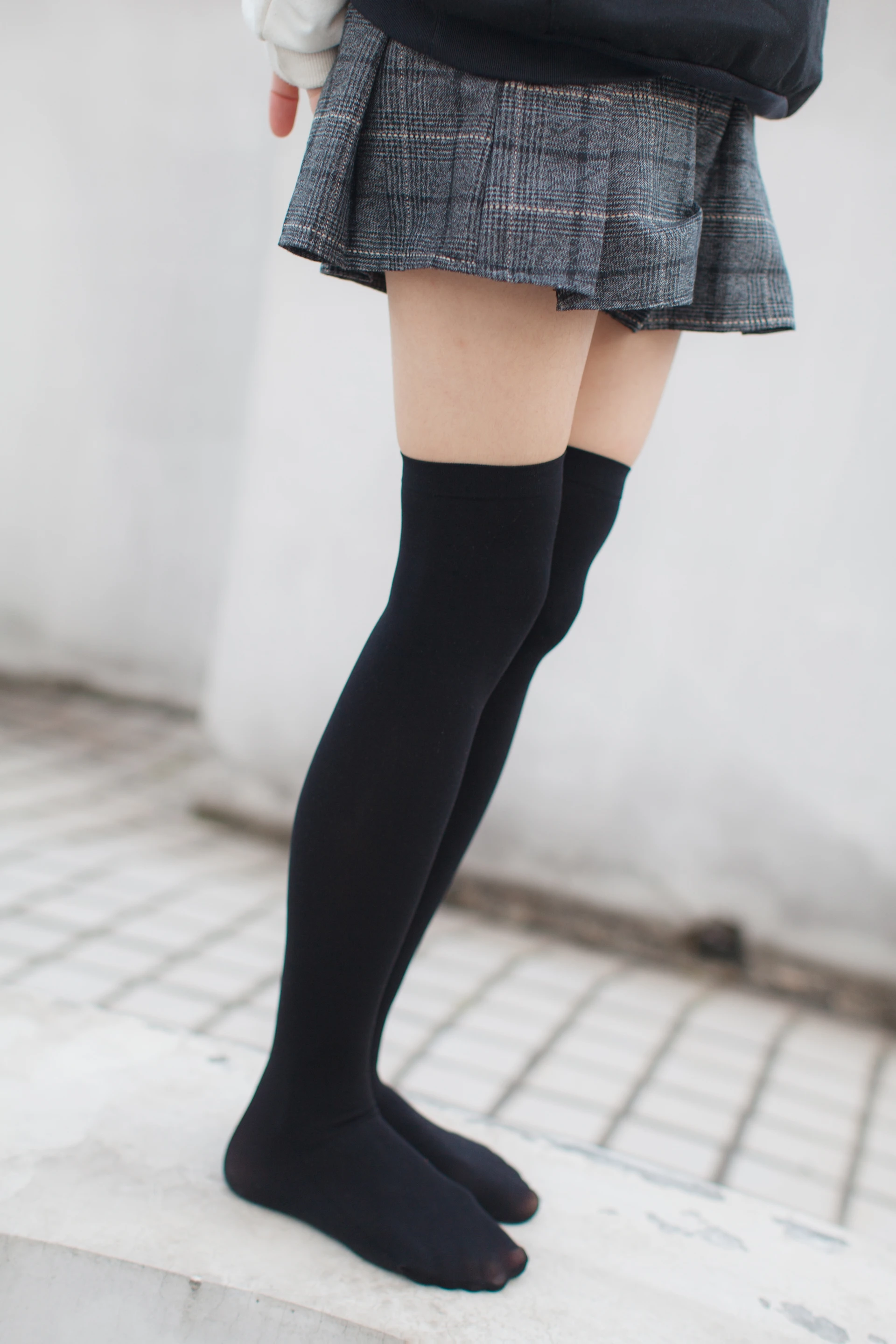 少女秩序 EX.04 天台黑丝短裙小恶魔[47P-347.7M]少女秩序, 短裙, 美腿, 美足, 黑丝