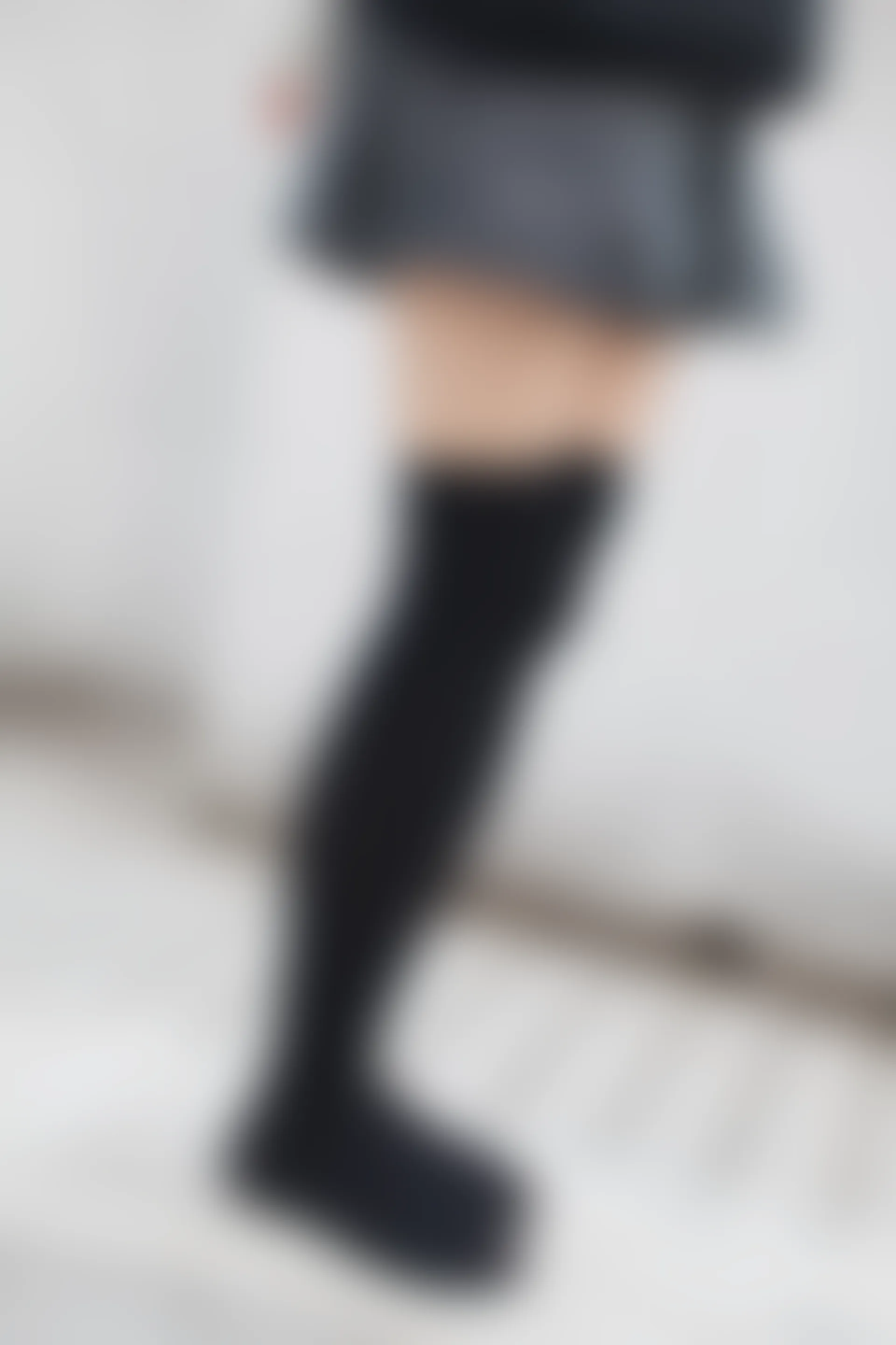少女秩序 EX.04 天台黑丝短裙小恶魔[47P-347.7M]少女秩序, 短裙, 美腿, 美足, 黑丝