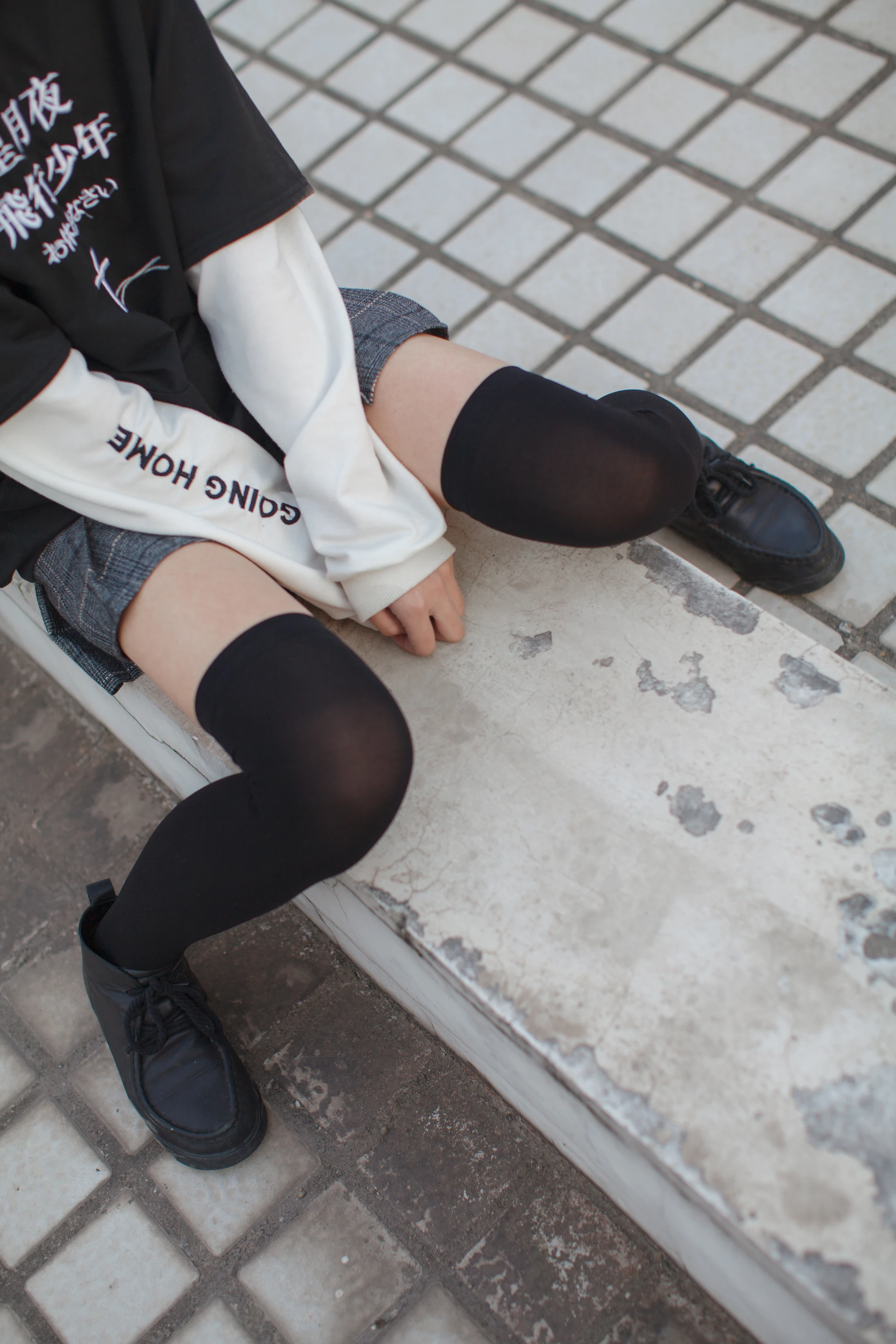 少女秩序 EX.04 天台黑丝短裙小恶魔[47P-347.7M]少女秩序, 短裙, 美腿, 美足, 黑丝