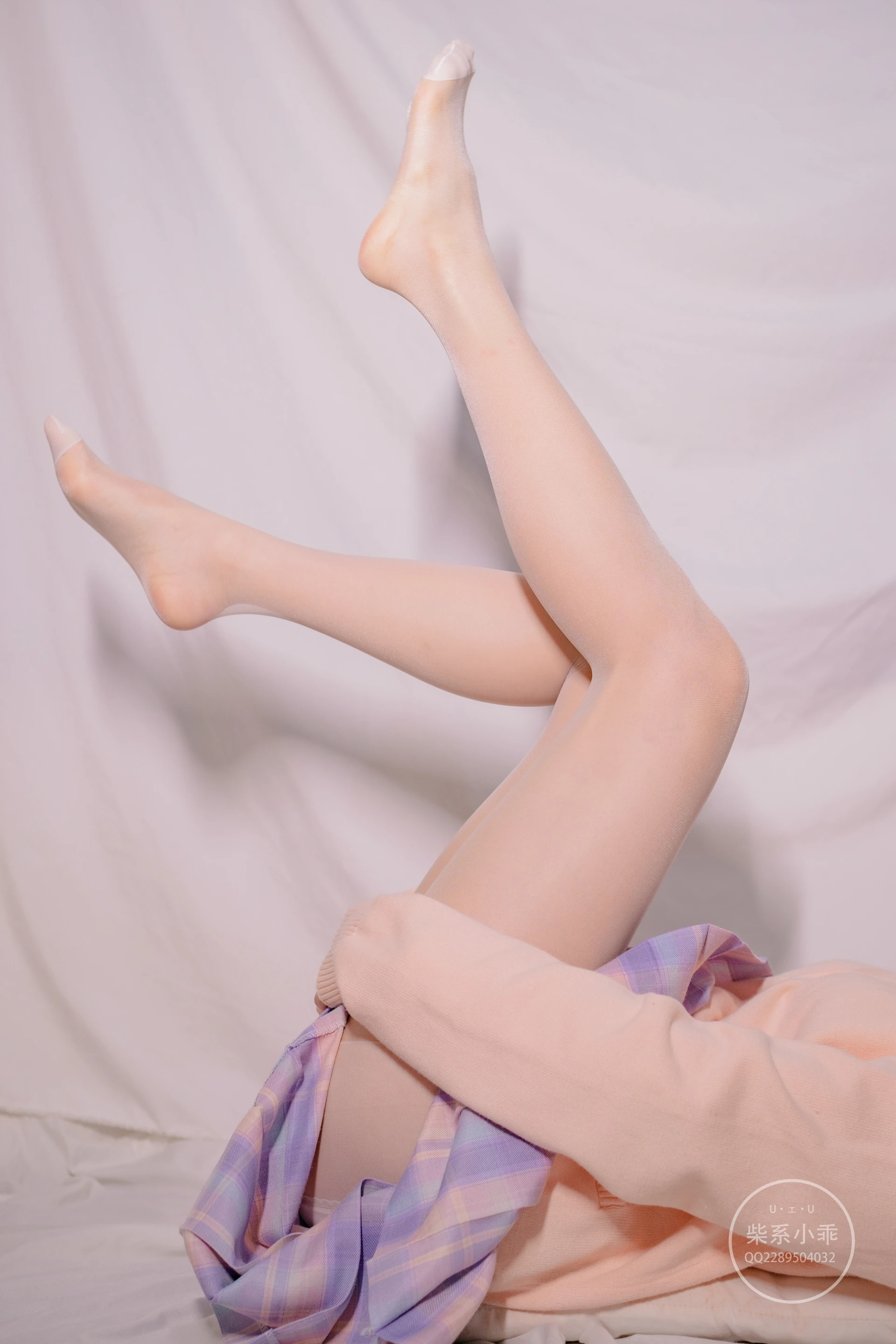 稚乖画册 颓废-01 JK制服白丝双马尾 [73P-596.5MB]JK, JK制服, 双马尾, 可爱, 白丝, 稚乖画册, 美腿, 美足, 颓废