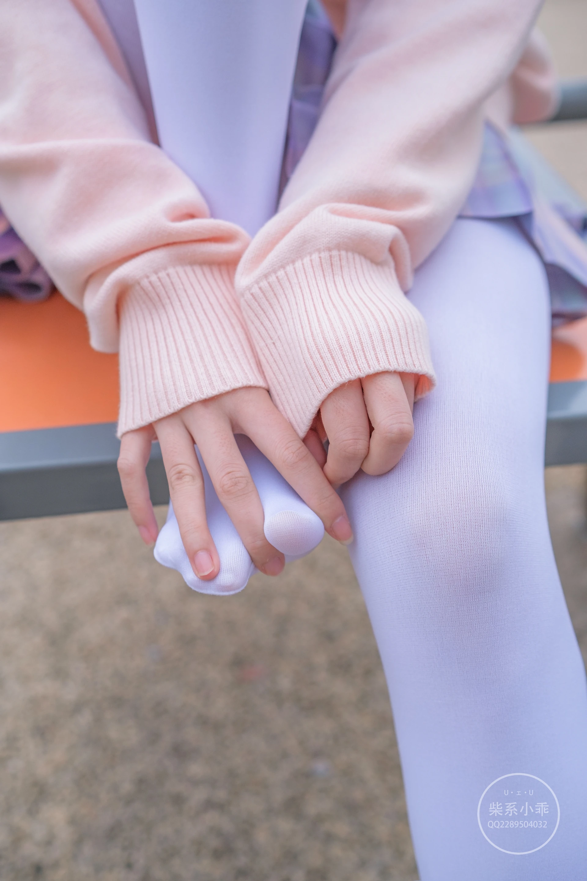 稚乖画册 颓废-01 JK制服白丝双马尾 [73P-596.5MB]JK, JK制服, 双马尾, 可爱, 白丝, 稚乖画册, 美腿, 美足, 颓废