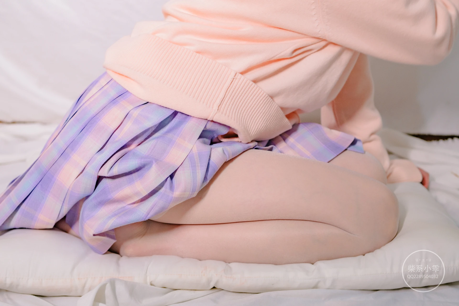 稚乖画册 颓废-01 JK制服白丝双马尾 [73P-596.5MB]JK, JK制服, 双马尾, 可爱, 白丝, 稚乖画册, 美腿, 美足, 颓废