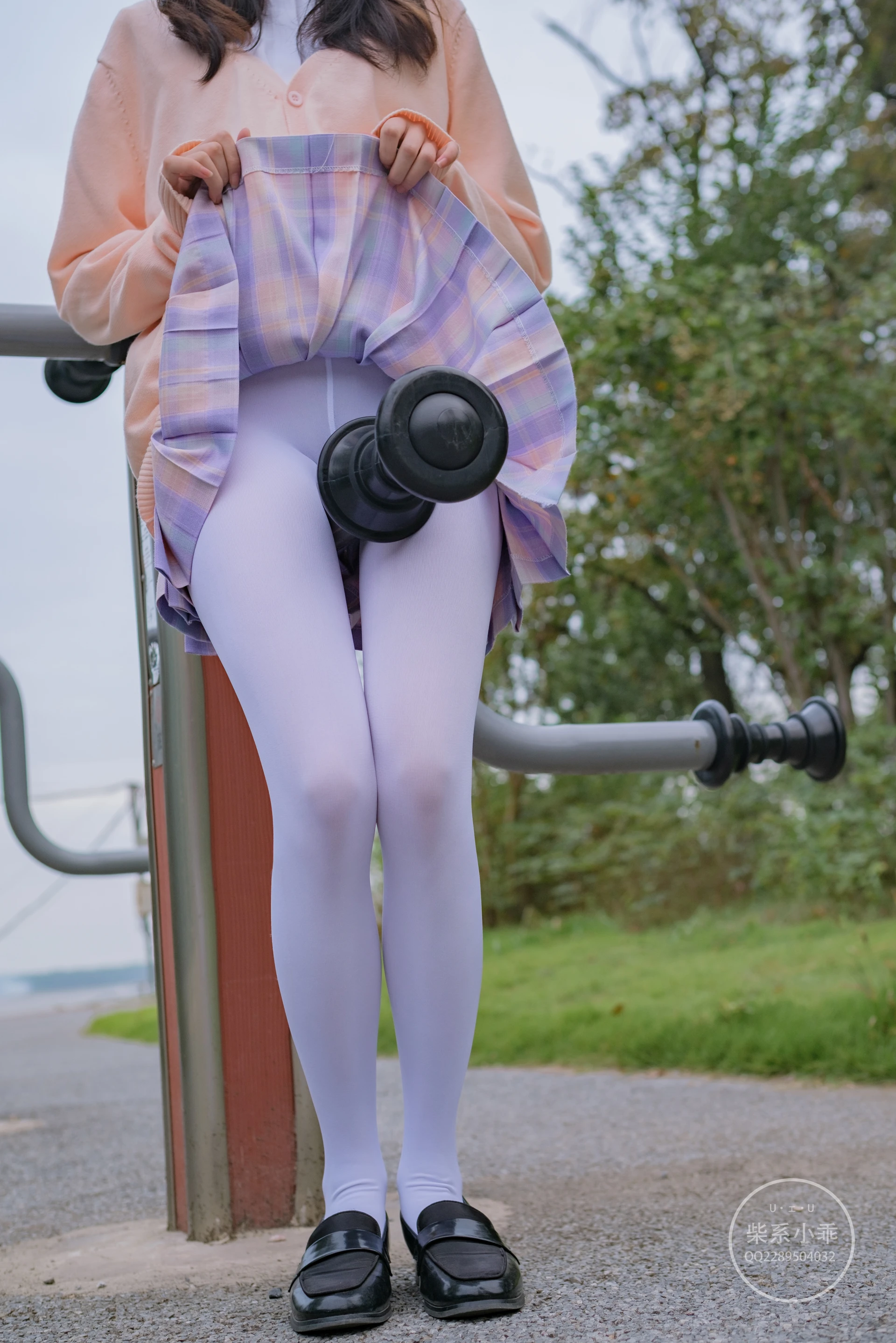 稚乖画册 颓废-01 JK制服白丝双马尾 [73P-596.5MB]JK, JK制服, 双马尾, 可爱, 白丝, 稚乖画册, 美腿, 美足, 颓废