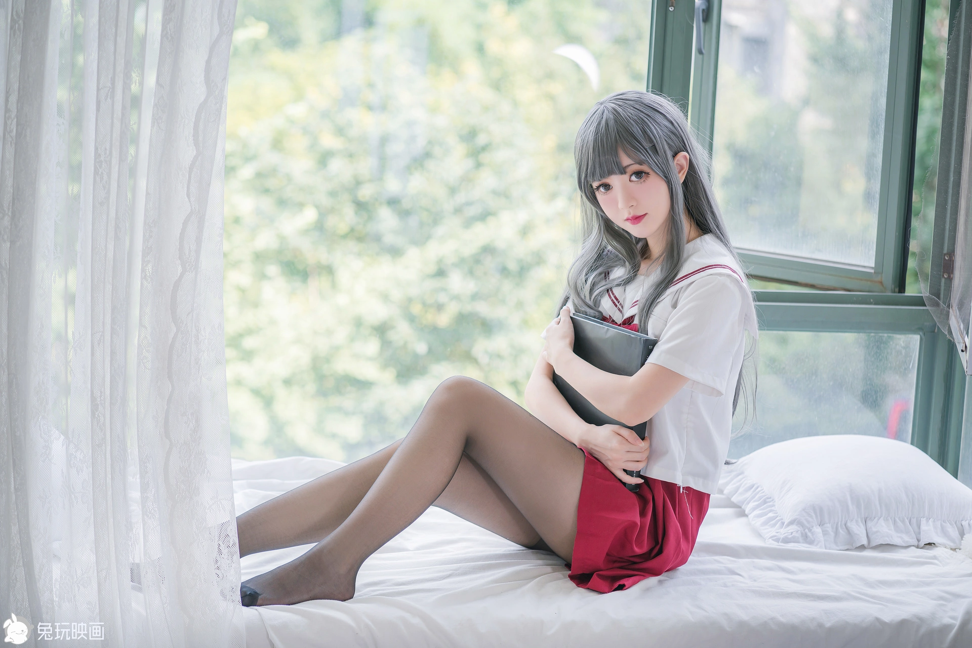 VOL.024 甜美学姐 [40P-894MB]