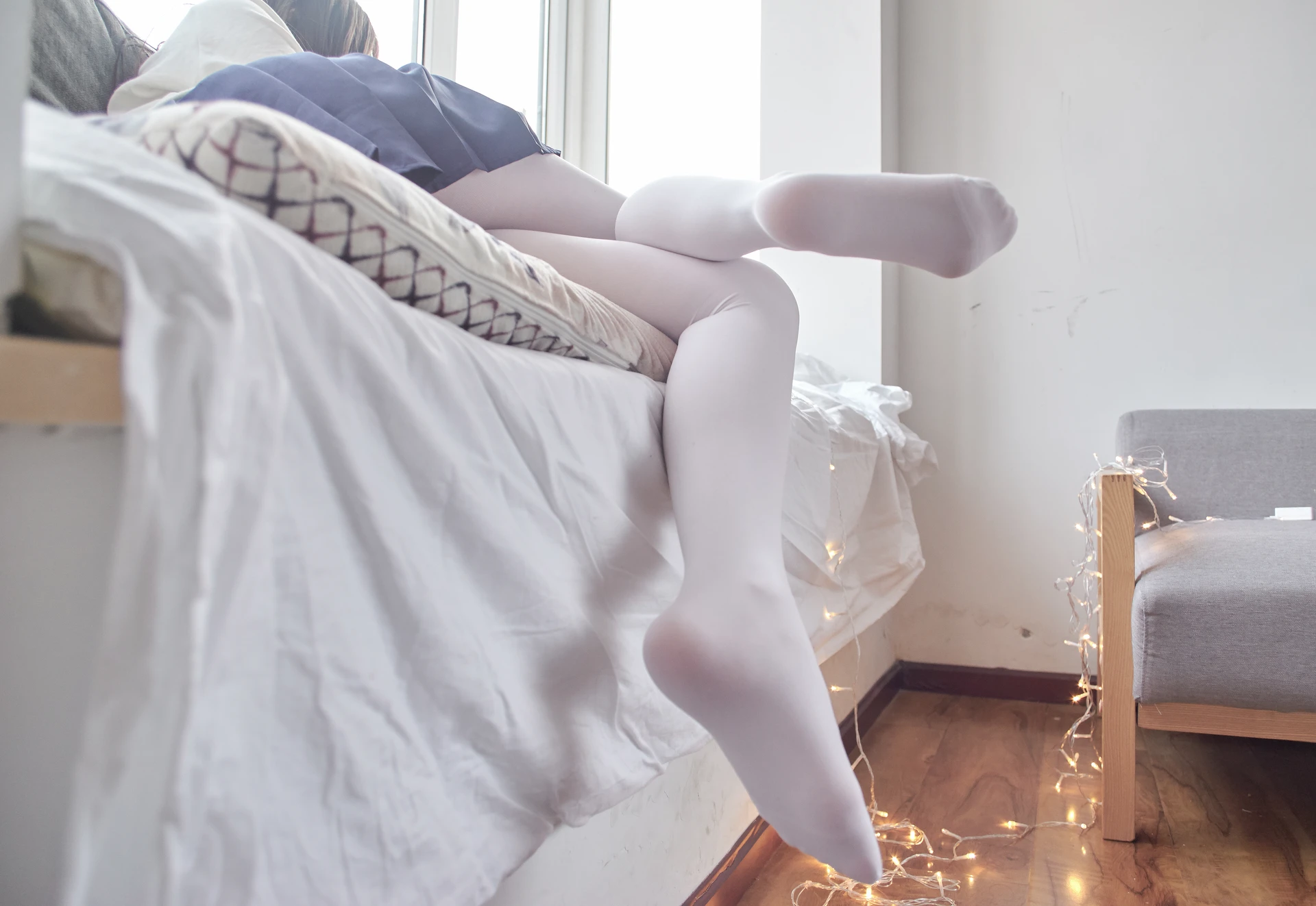 轻兰映画 VOL.018 [80P-875M]可爱, 白丝, 美腿, 美足, 轻兰映画