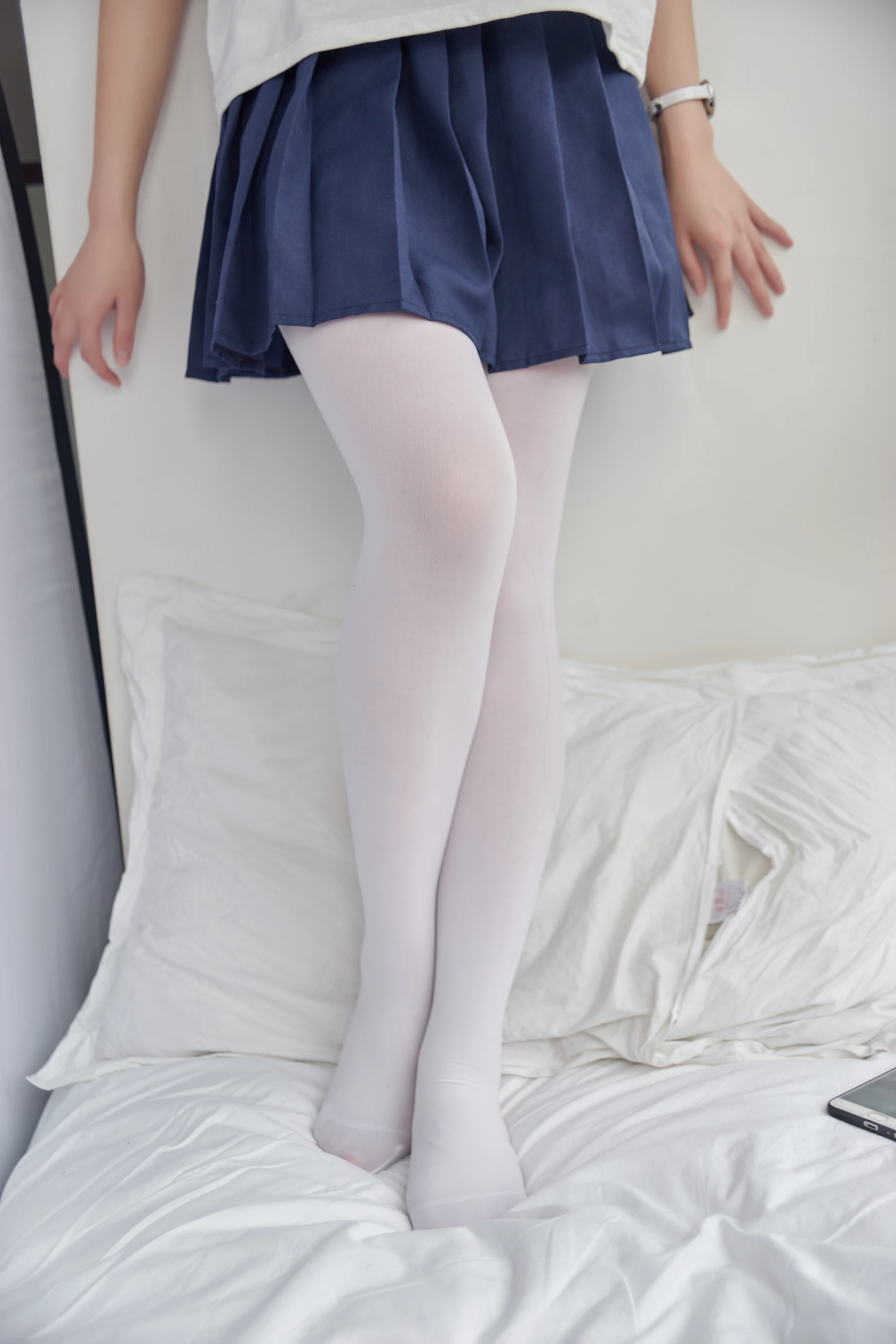 轻兰映画 VOL.018 [80P-875M]可爱, 白丝, 美腿, 美足, 轻兰映画