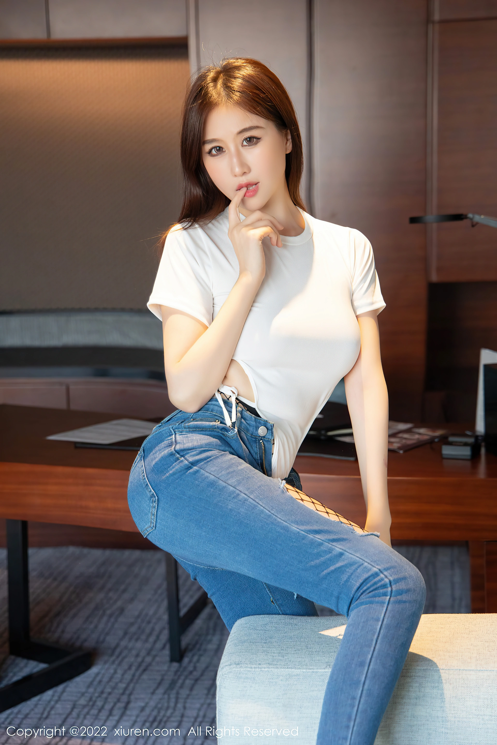 XiuRen秀人网 2022.01.19 No.4481 月音瞳 性感美腿[94+1P 971MB]