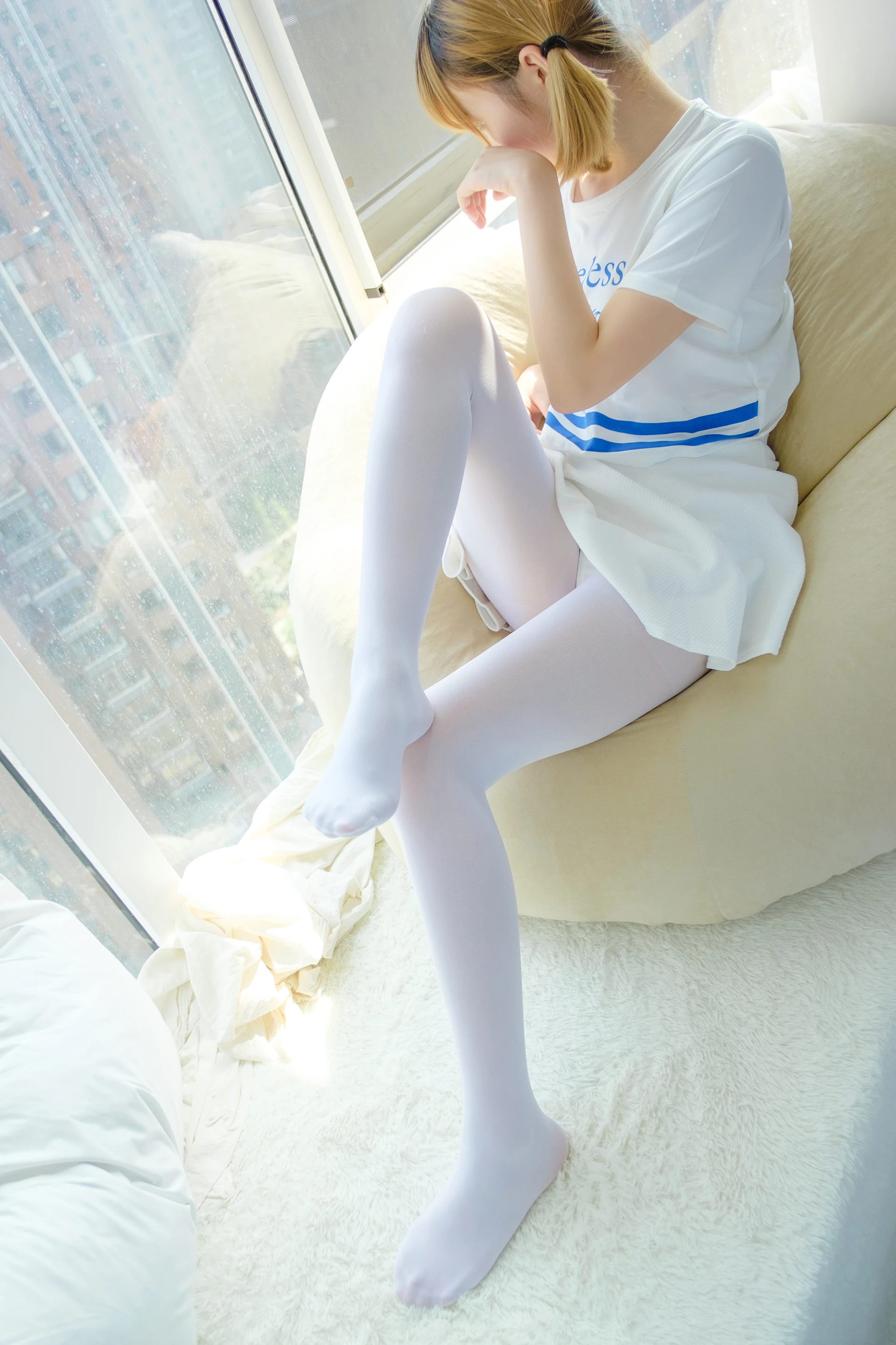 森萝财团 R15-004 [111P-596M]可爱, 森萝财团, 白丝, 美腿