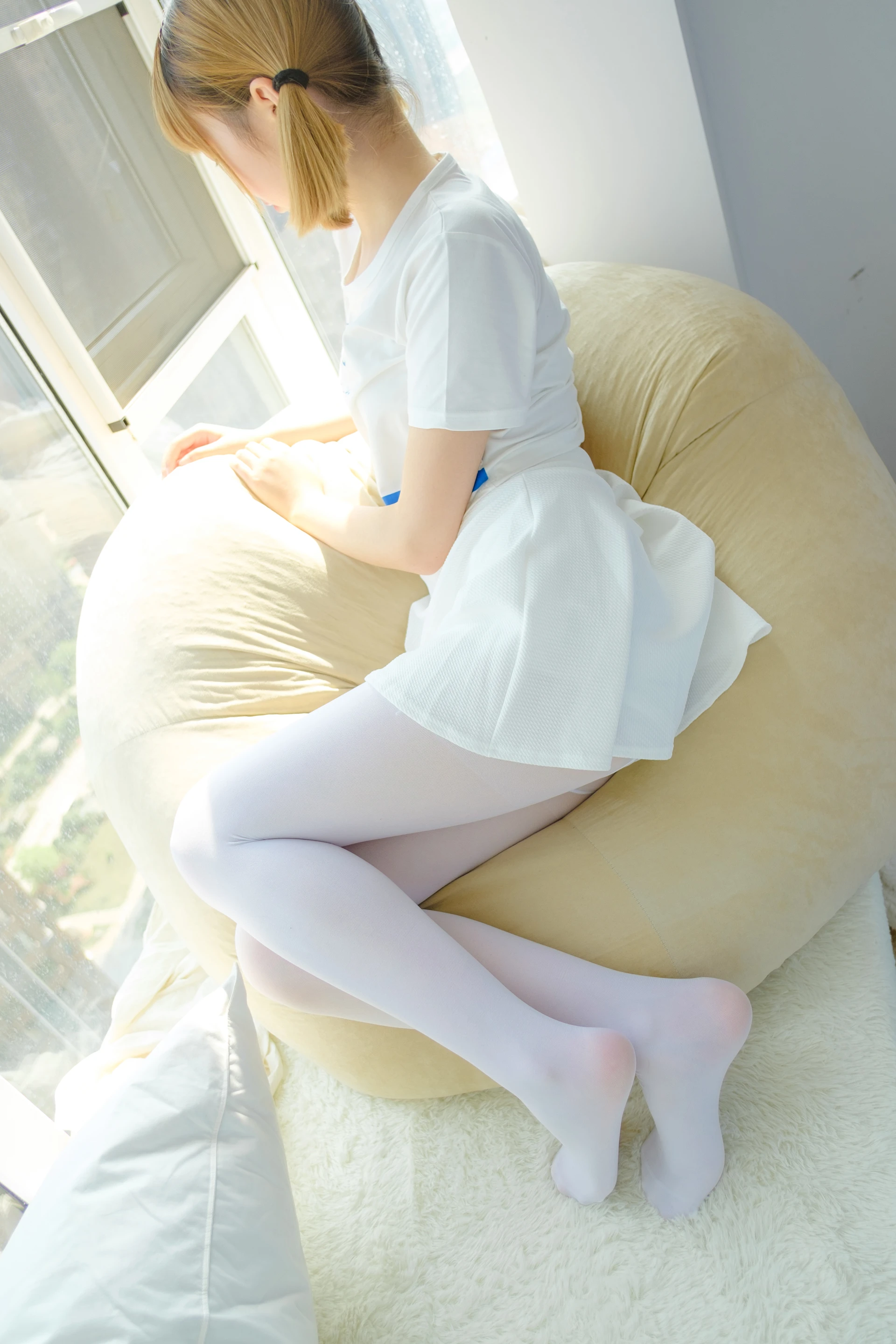 森萝财团 R15-004 [111P-596M]可爱, 森萝财团, 白丝, 美腿
