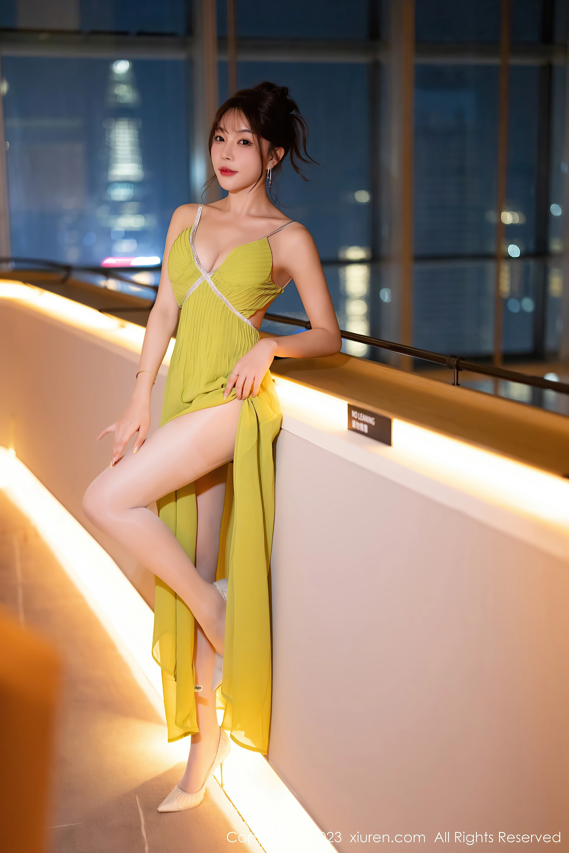 XIUREN秀人网 2023.11.21 NO.7696 徐莉芝Booty[83+1P／633MB]