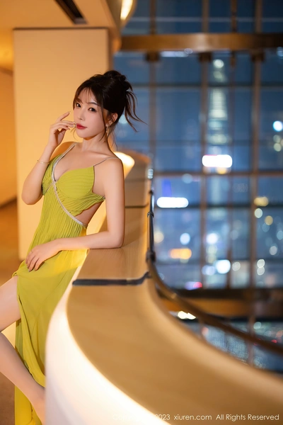 XiuRen秀人网 2022.02.28 No.4646 芝芝Booty 美腿御姐[78+1P 634MB]