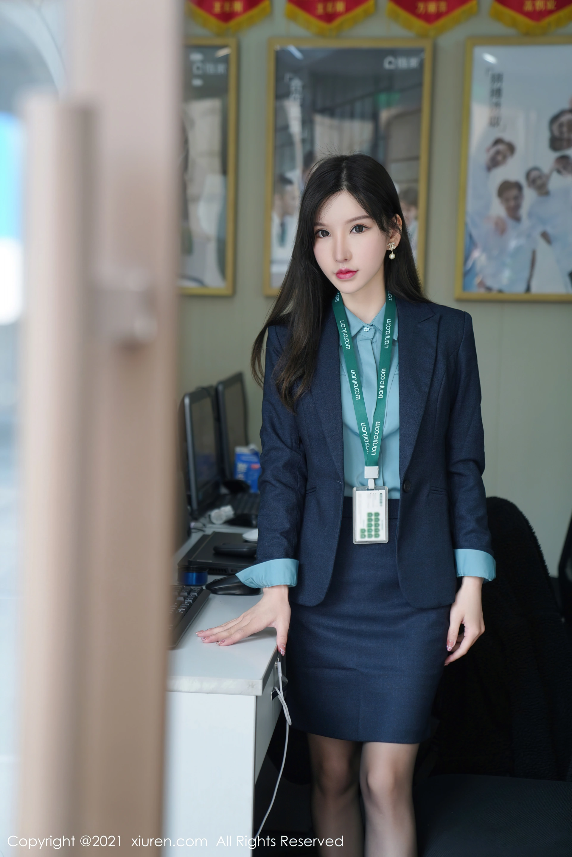 XiuRen秀人网 2021.05.14 No.3415 周于希Sandy 销售小姐姐[121P 1GB]