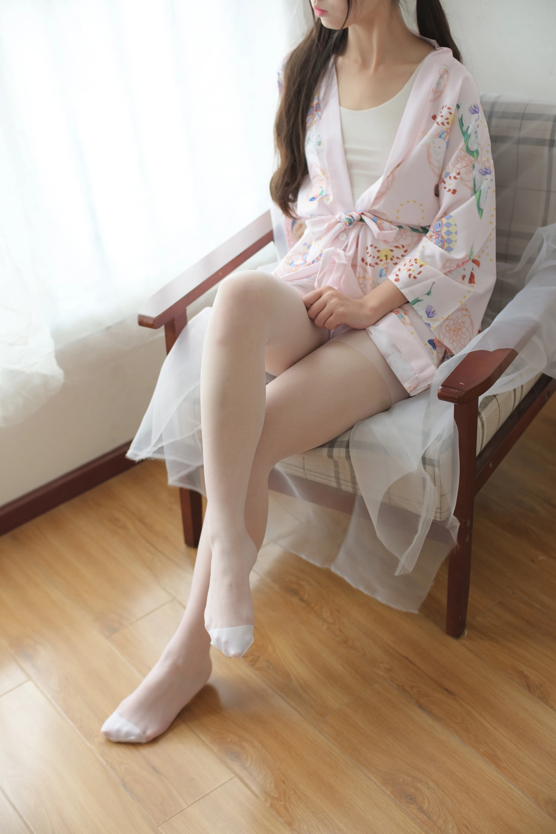 森萝财团 X-022 [89P1V-1.57G]森萝财团, 白丝, 美腿, 美足, 蕾丝