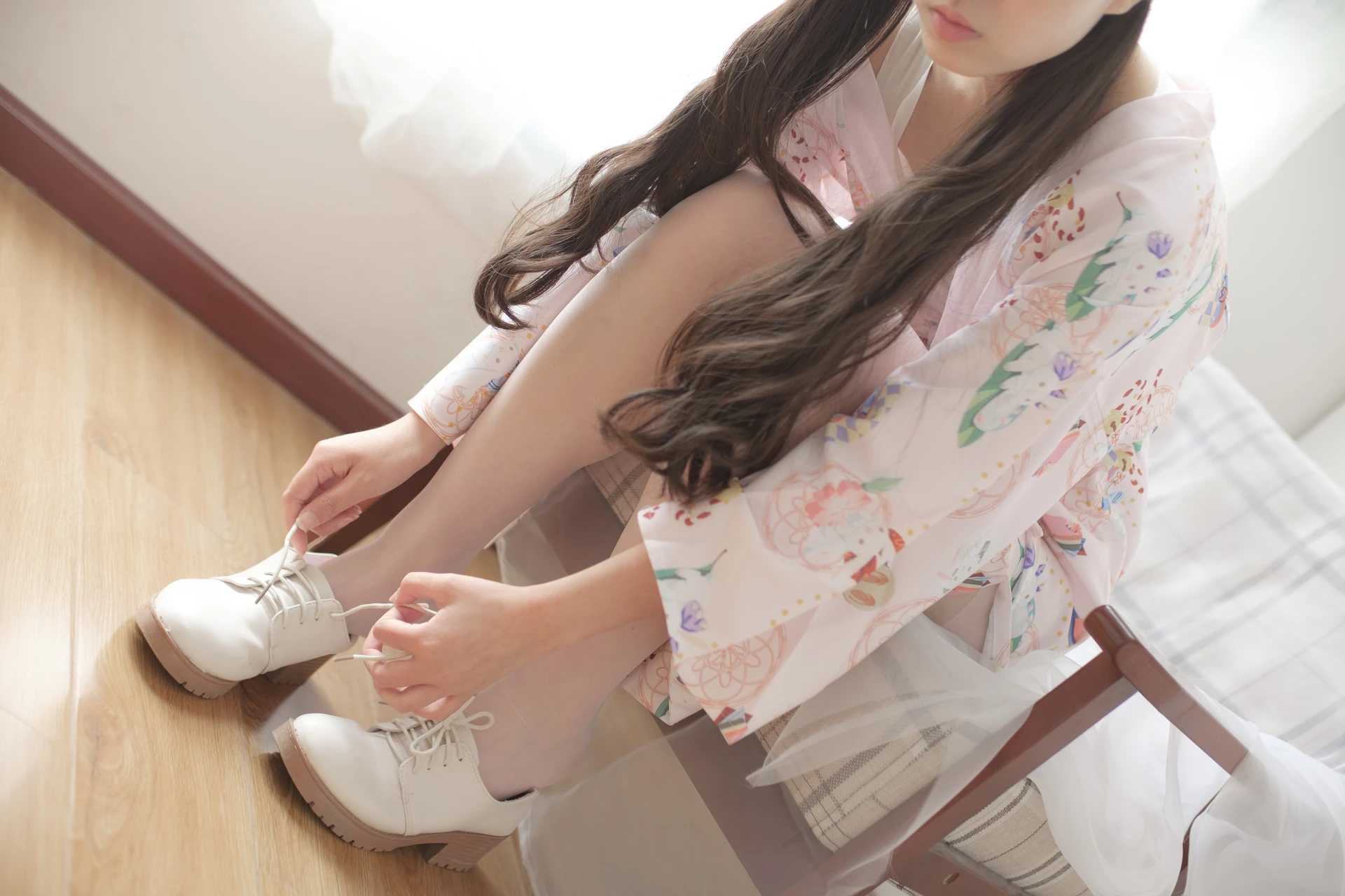 森萝财团 X-022 [89P1V-1.57G]森萝财团, 白丝, 美腿, 美足, 蕾丝