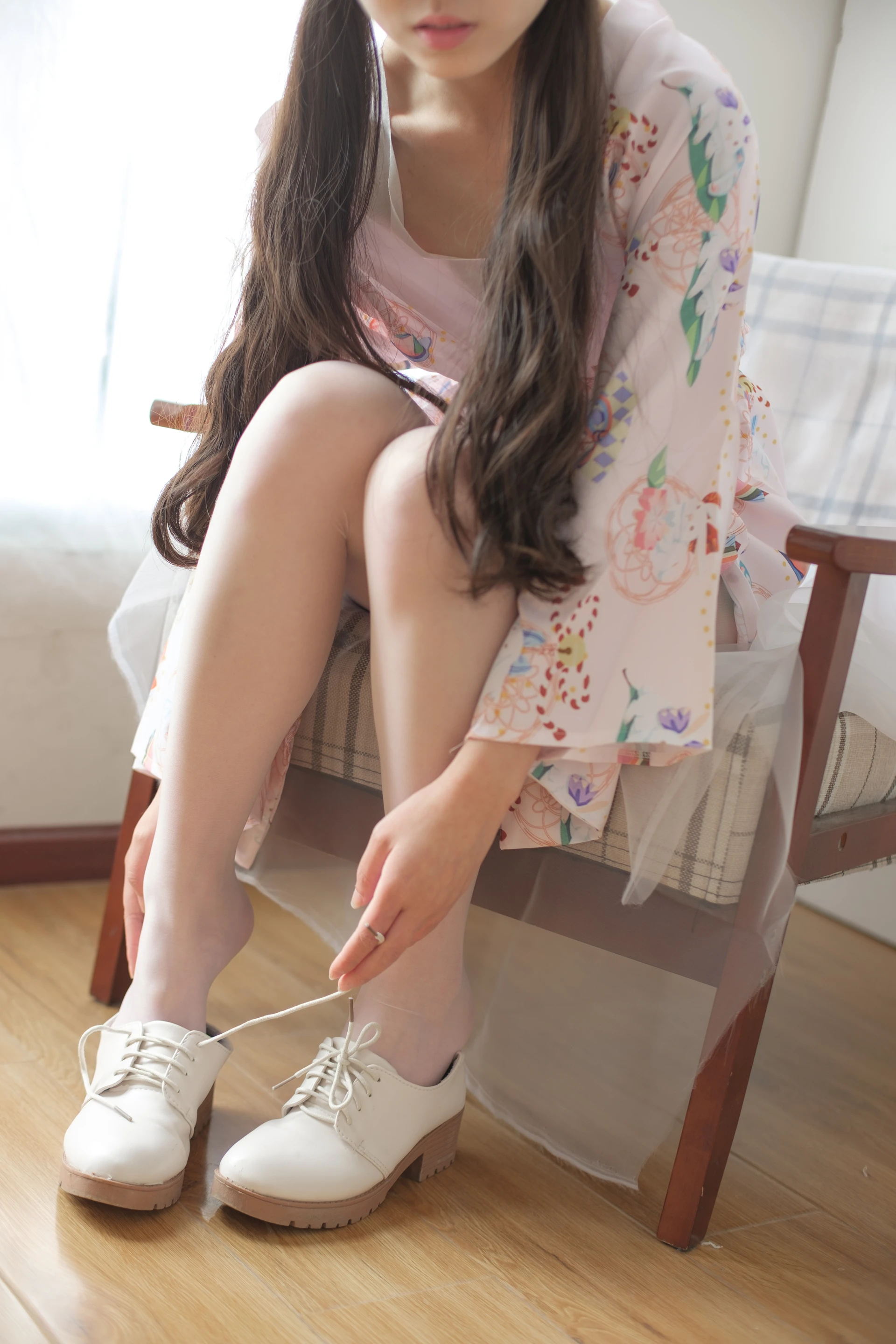 森萝财团 X-022 [89P1V-1.57G]森萝财团, 白丝, 美腿, 美足, 蕾丝