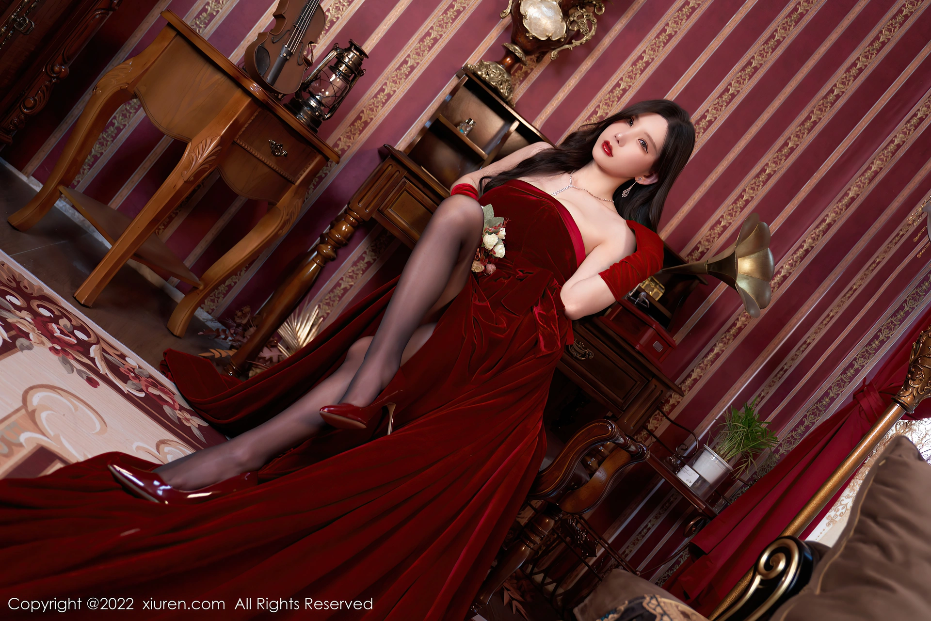 XiuRen秀人网 2022.04.22 No.4909 周于希Sally [78+1P874M]