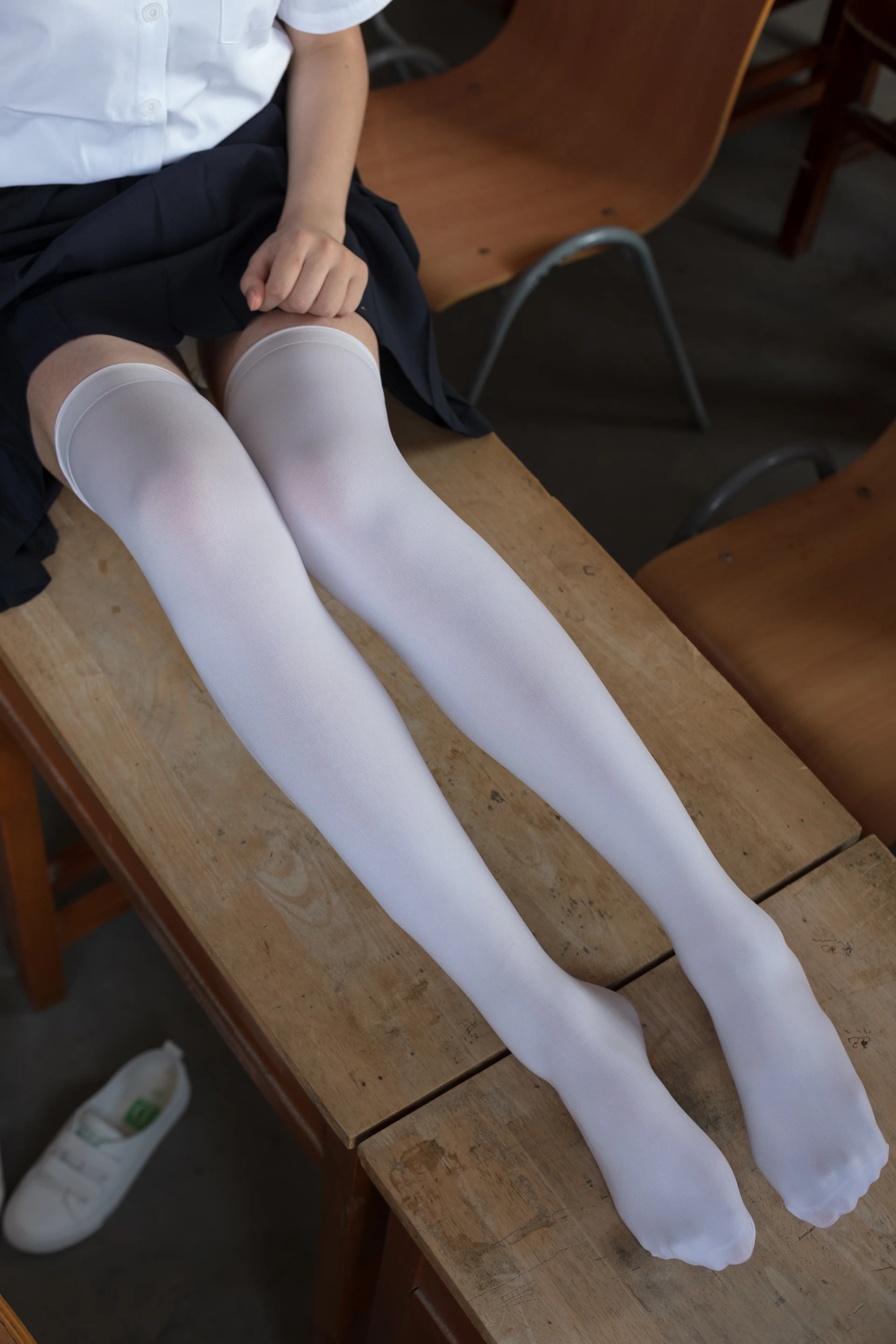 森萝财团 BETA-022 [66P-636M]—校服, 白丝, 美腿