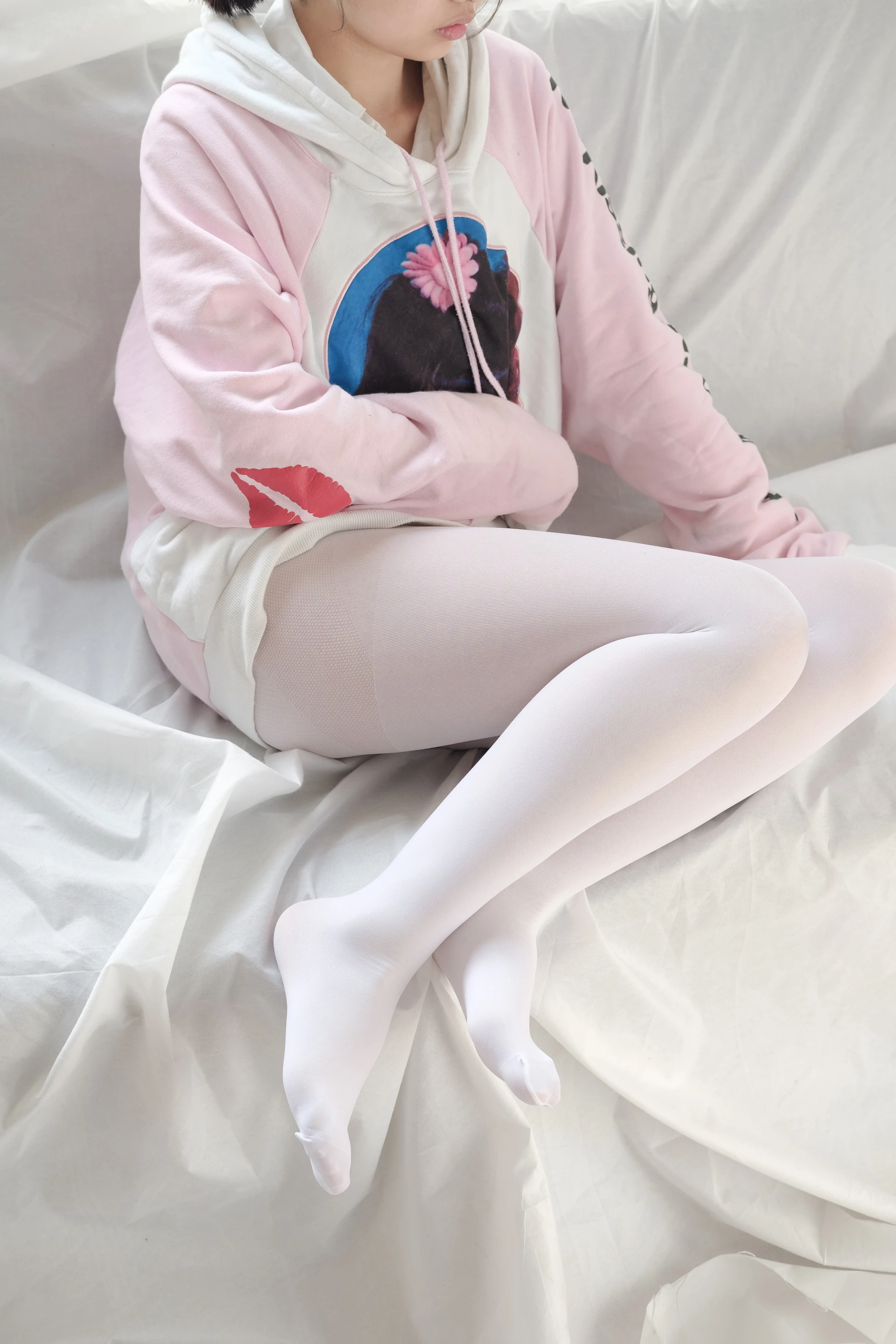 森萝财团 X-009 [120P1V-1.49G]可爱, 森萝财团, 白丝, 美腿, 美足