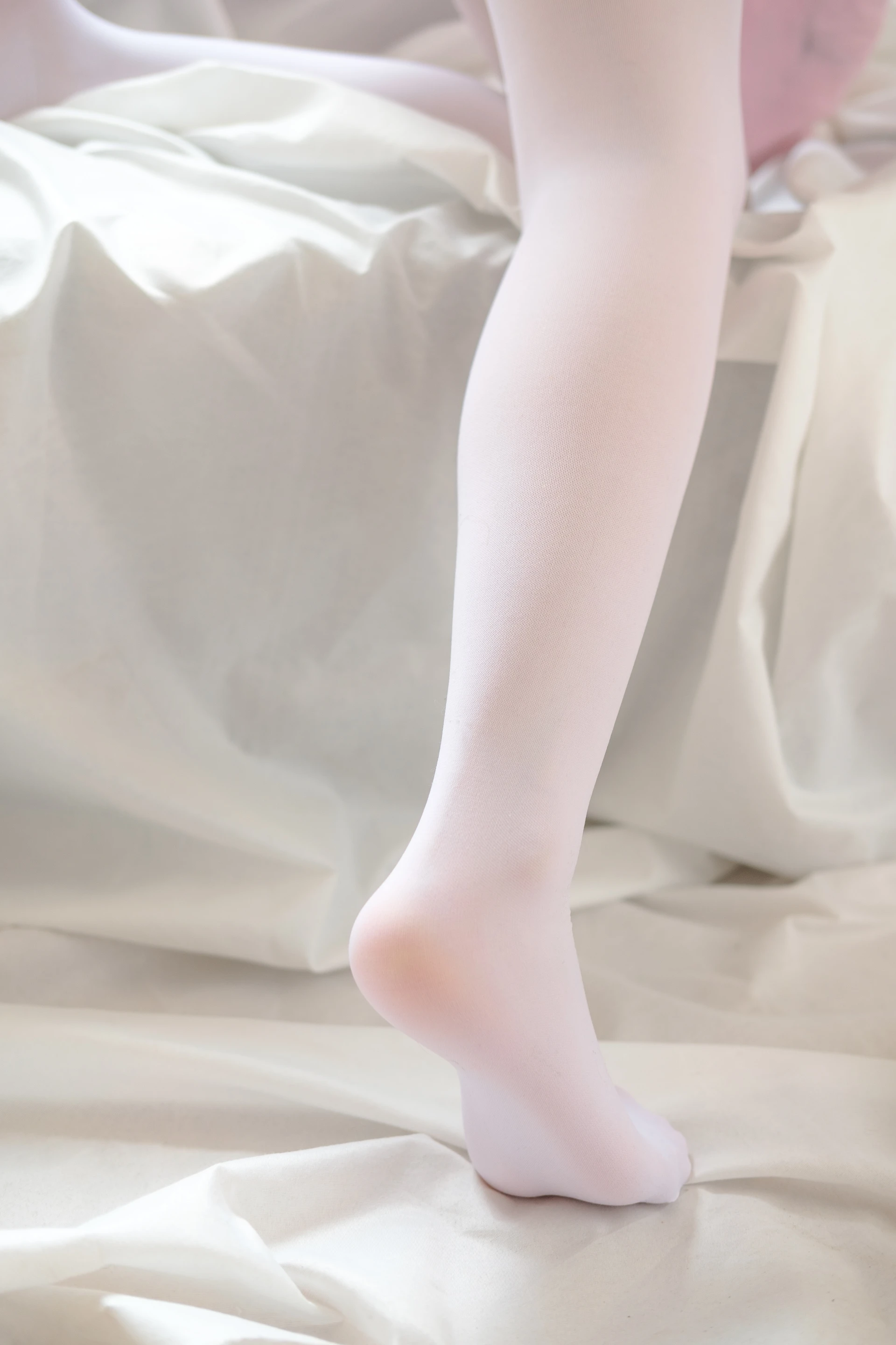 森萝财团 X-009 [120P1V-1.49G]可爱, 森萝财团, 白丝, 美腿, 美足
