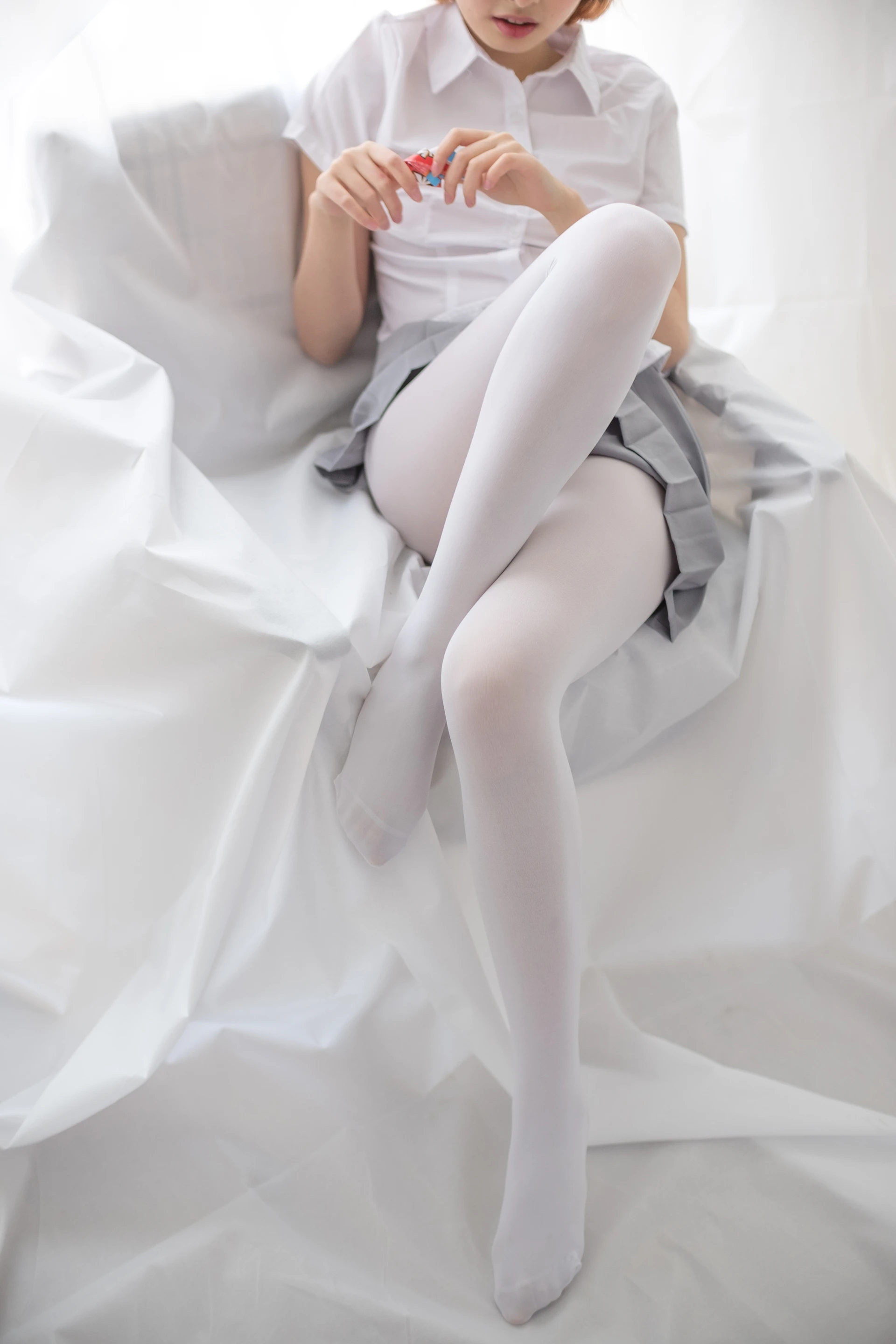 森萝财团 R15-045 [109P-525M]学生装, 森萝财团, 白丝, 美腿
