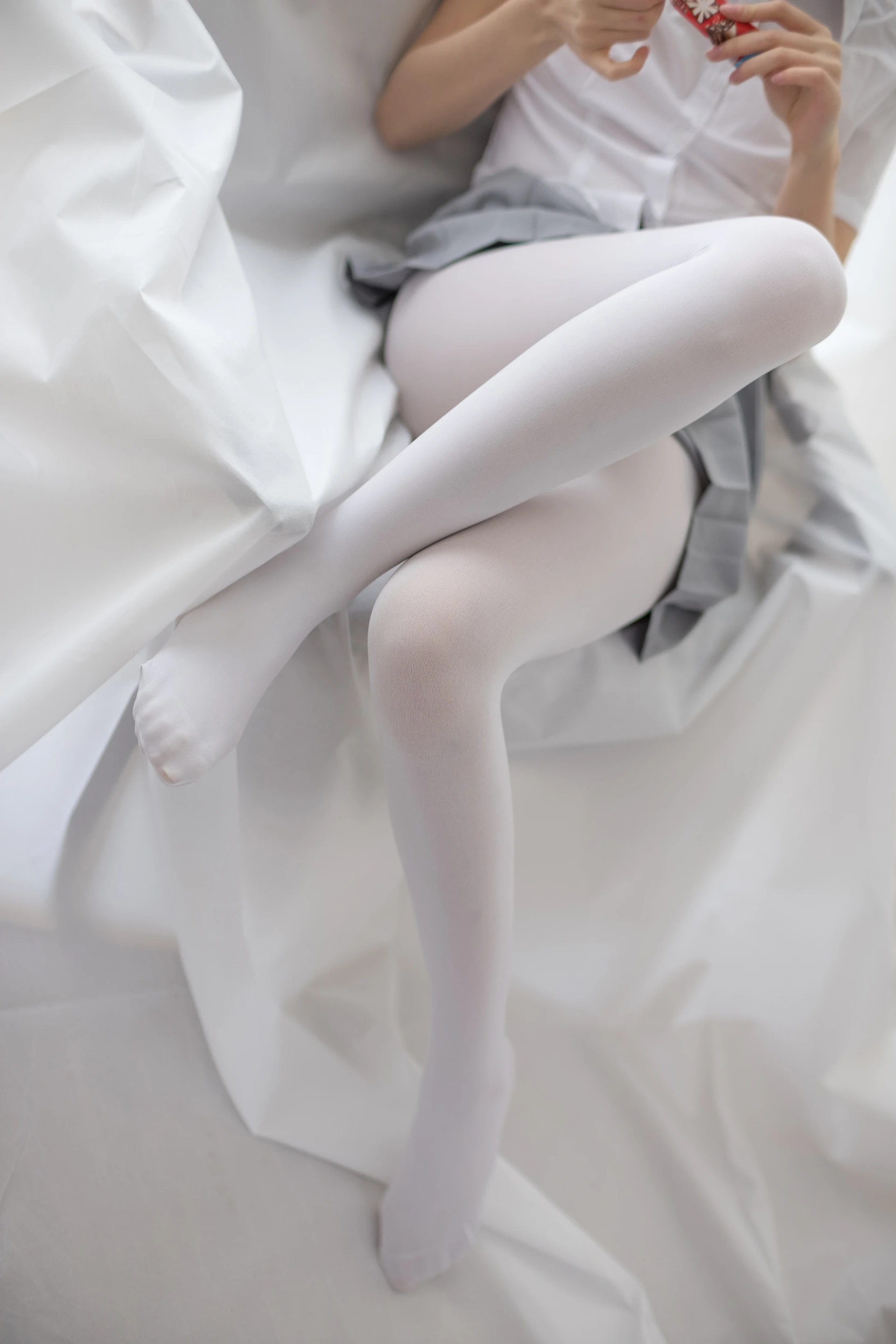 森萝财团 R15-045 [109P-525M]学生装, 森萝财团, 白丝, 美腿