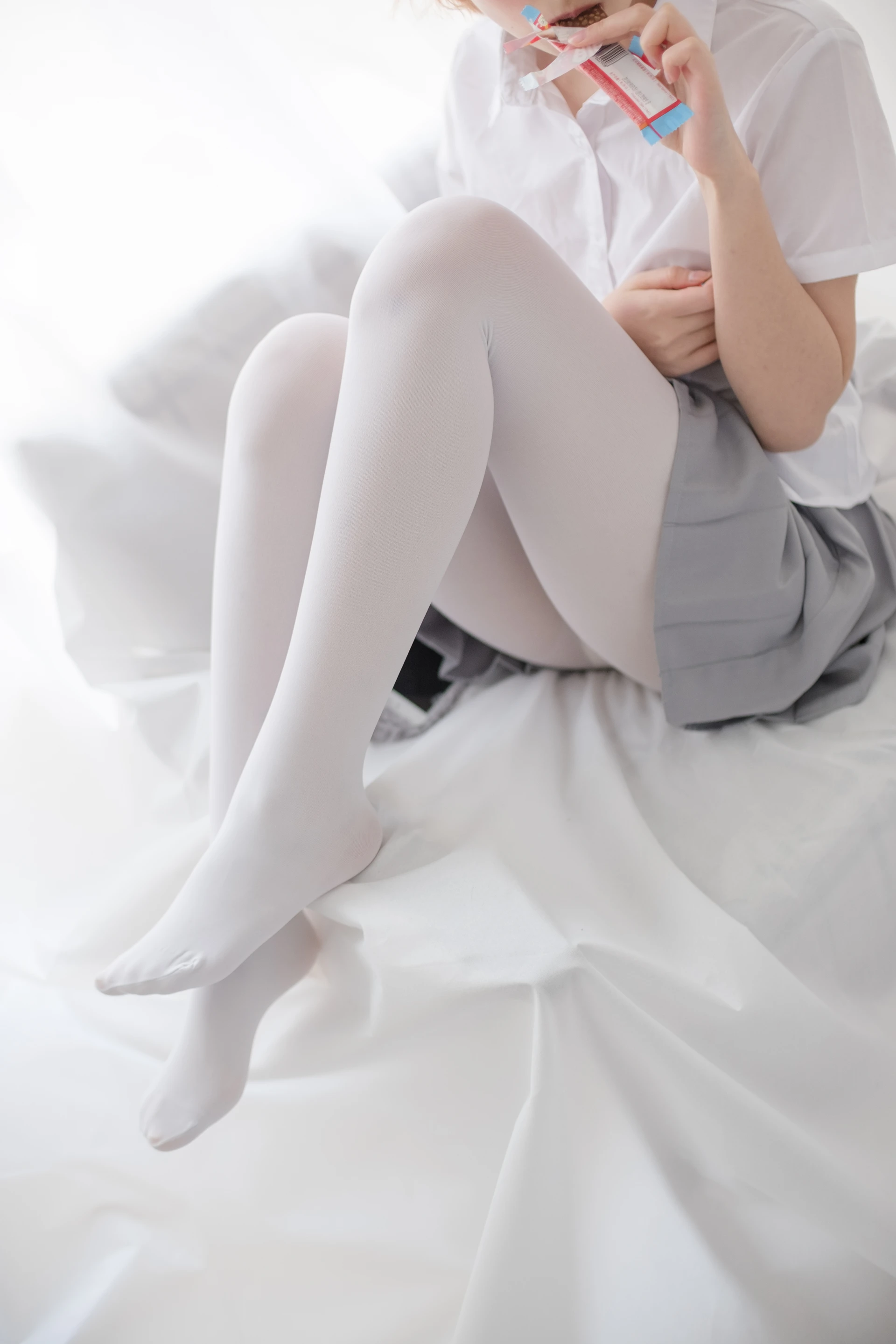 森萝财团 R15-045 [109P-525M]学生装, 森萝财团, 白丝, 美腿