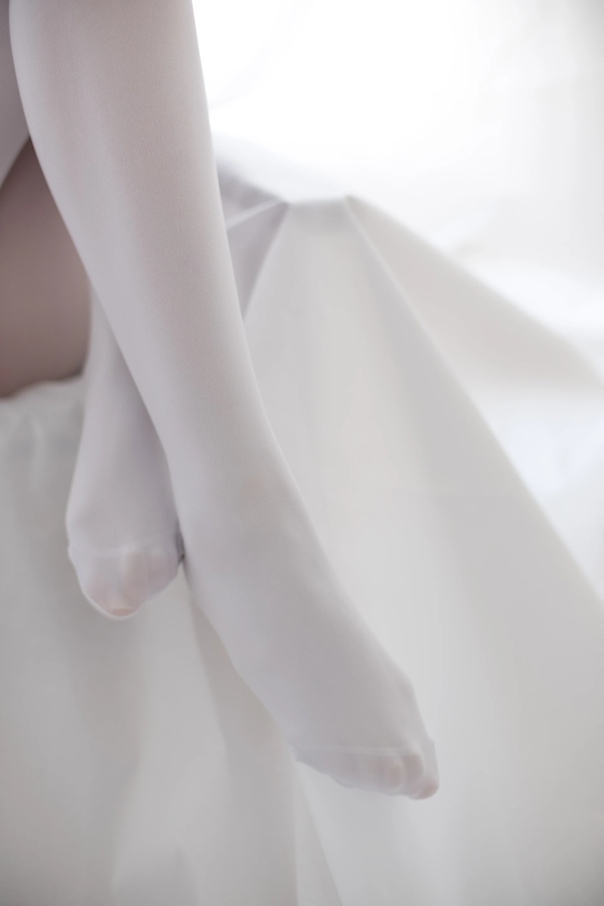 森萝财团 R15-045 [109P-525M]学生装, 森萝财团, 白丝, 美腿