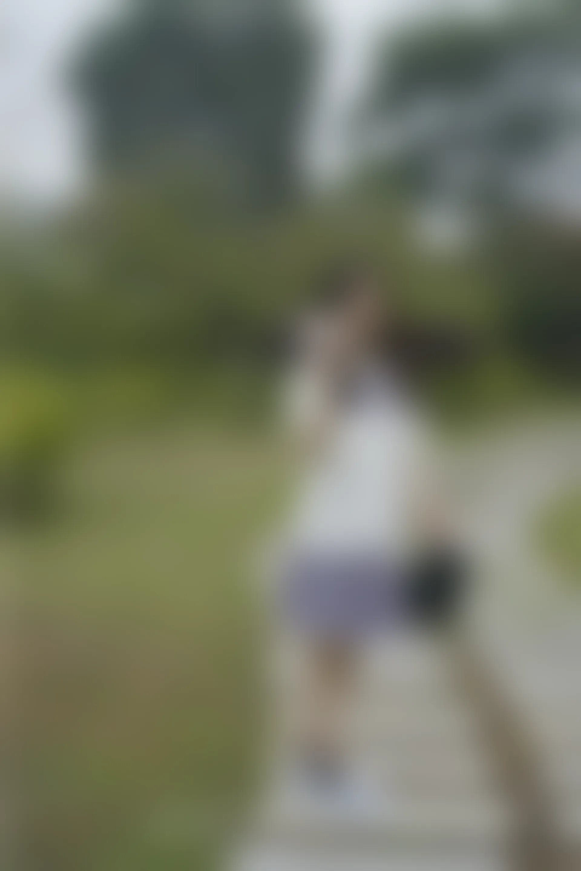 初夏女神 NO.076 十一 周末丛林 JK套搭配的袜子遭嫌弃[153P+1V／6.08GB]