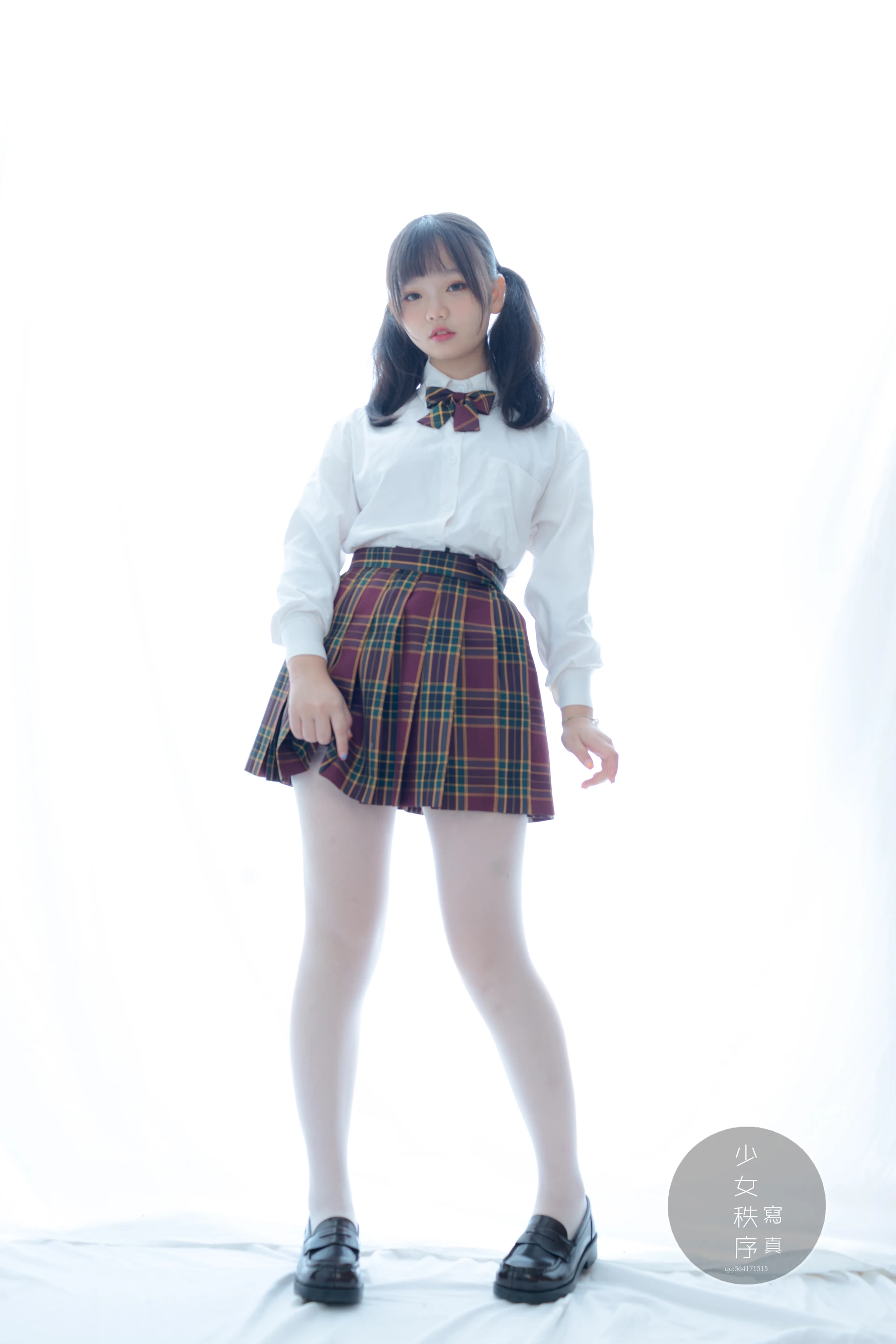 少女秩序 GR03L 双马尾白丝JK制服 [60P-526MB]JK制服, 乐栀, 双马尾, 少女秩序, 白丝, 美腿, 美足