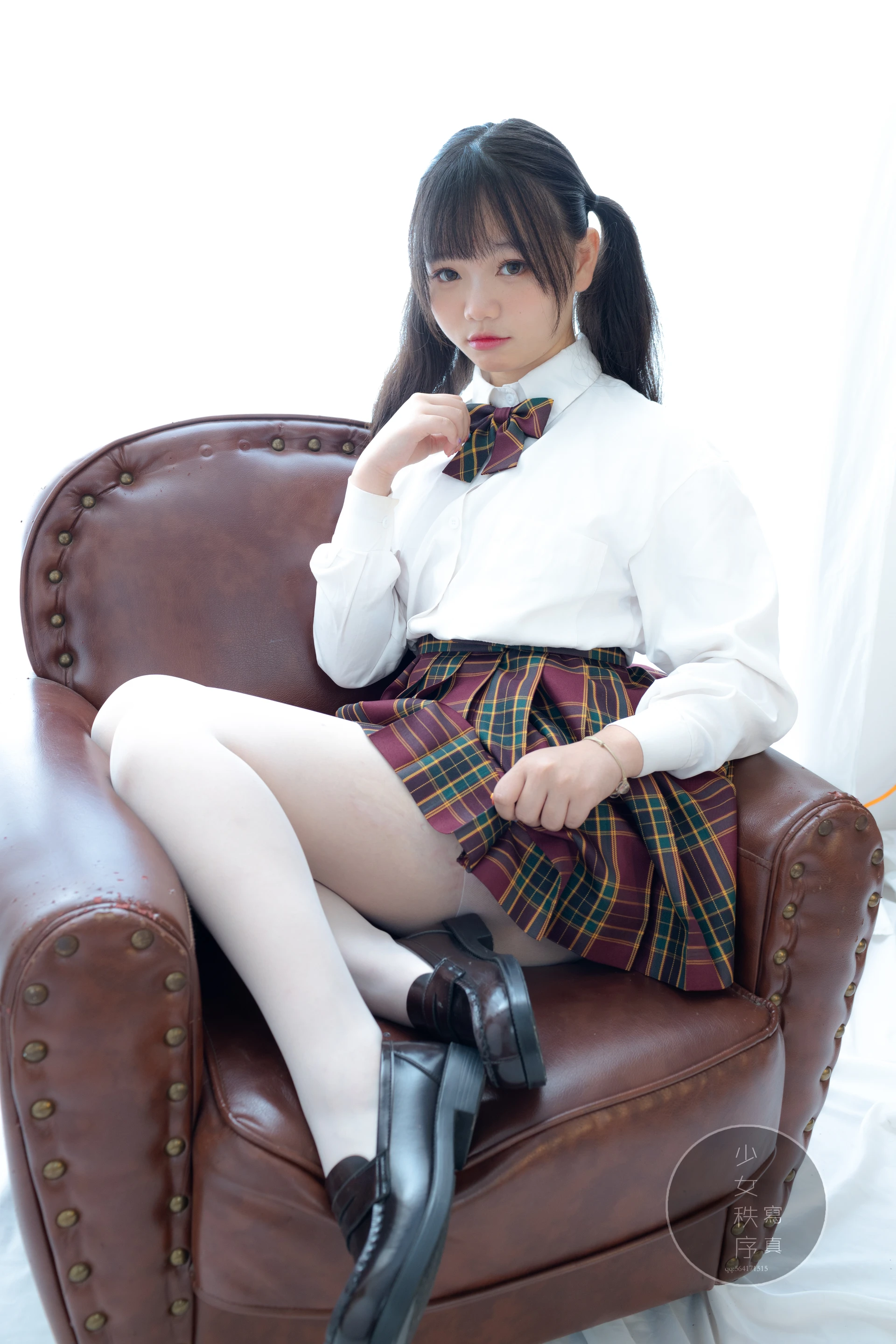 少女秩序 GR03L 双马尾白丝JK制服 [60P-526MB]JK制服, 乐栀, 双马尾, 少女秩序, 白丝, 美腿, 美足