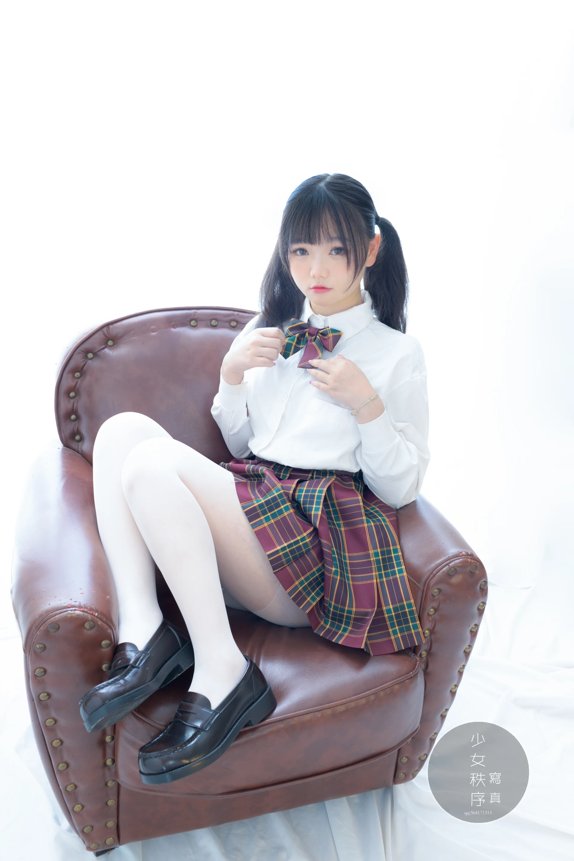 少女秩序 GR03L 双马尾白丝JK制服 [60P-526MB]JK制服, 乐栀, 双马尾, 少女秩序, 白丝, 美腿, 美足