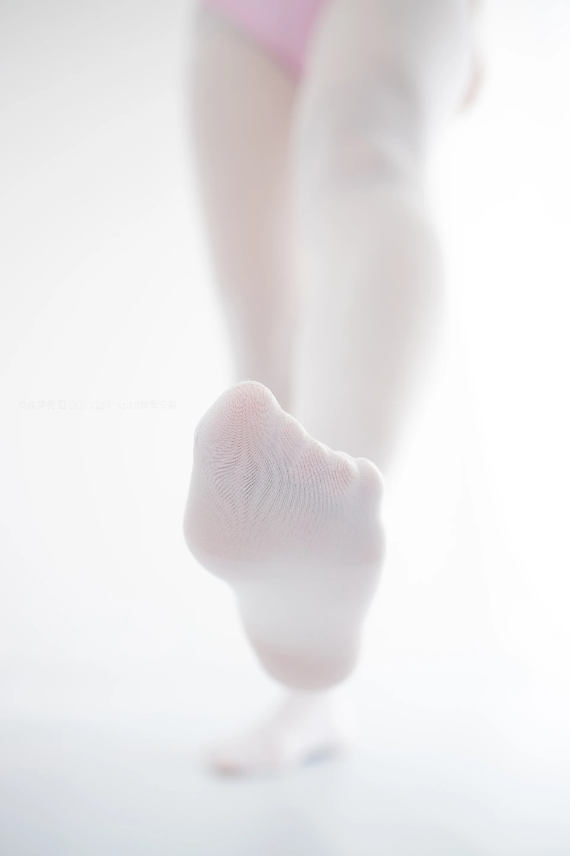 森萝财团 X-053-DZ [103P1V-2.05G]制服, 可爱, 森萝财团, 白丝, 美腿, 黑丝