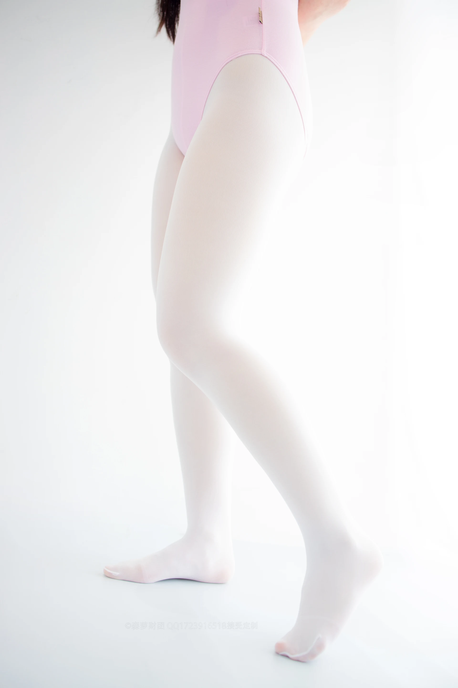 森萝财团 X-053-DZ [103P1V-2.05G]制服, 可爱, 森萝财团, 白丝, 美腿, 黑丝