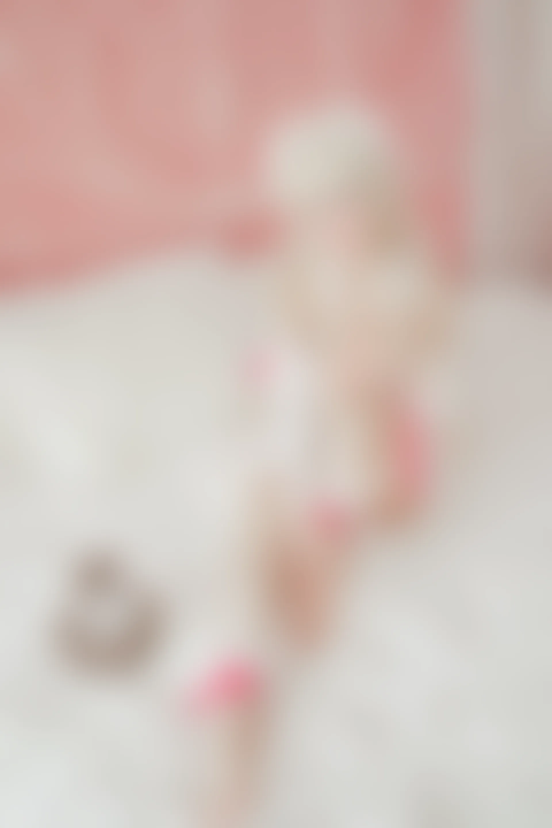 C15.002 纯情小萝莉 [46P-606MB]