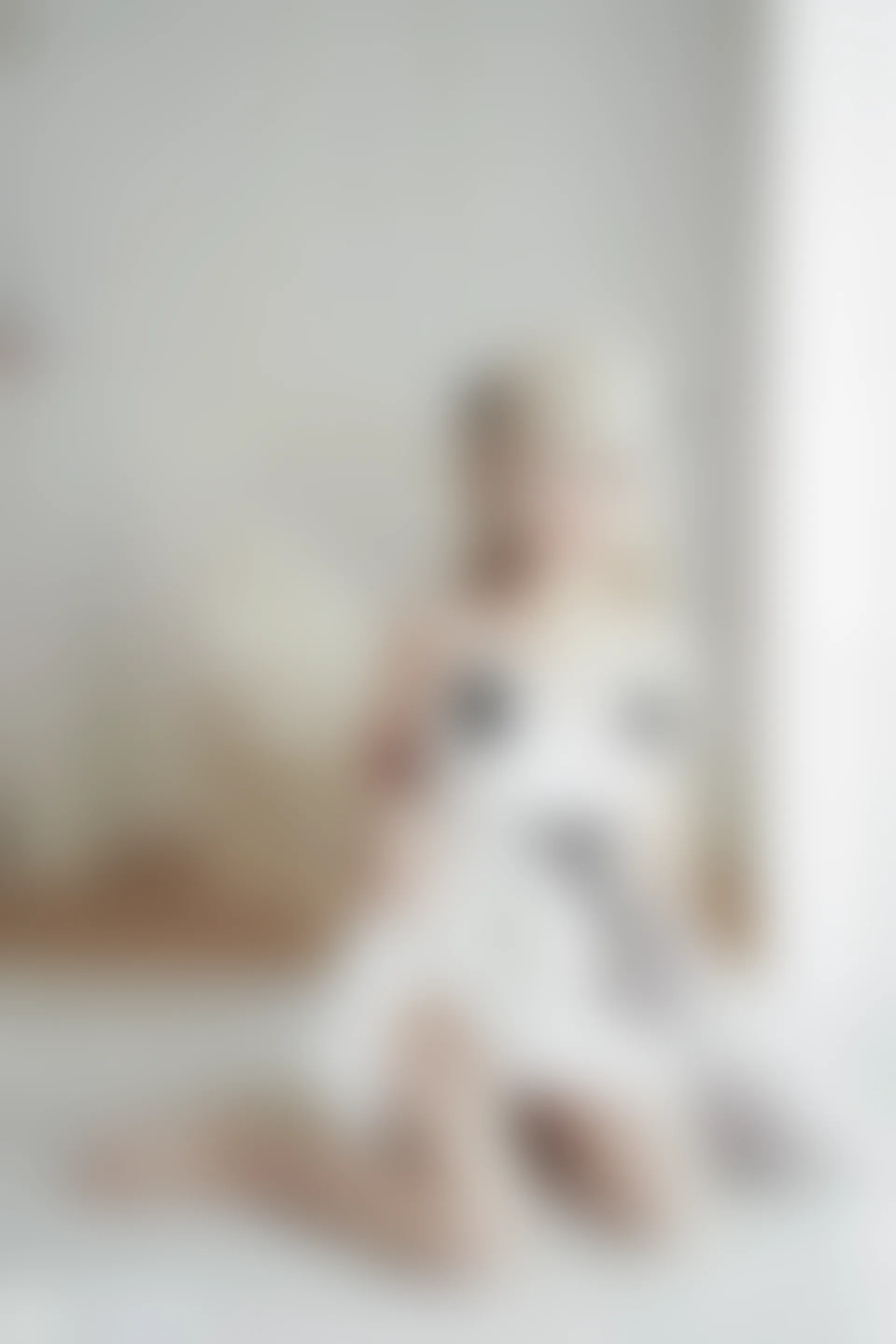 C15.002 纯情小萝莉 [46P-606MB]