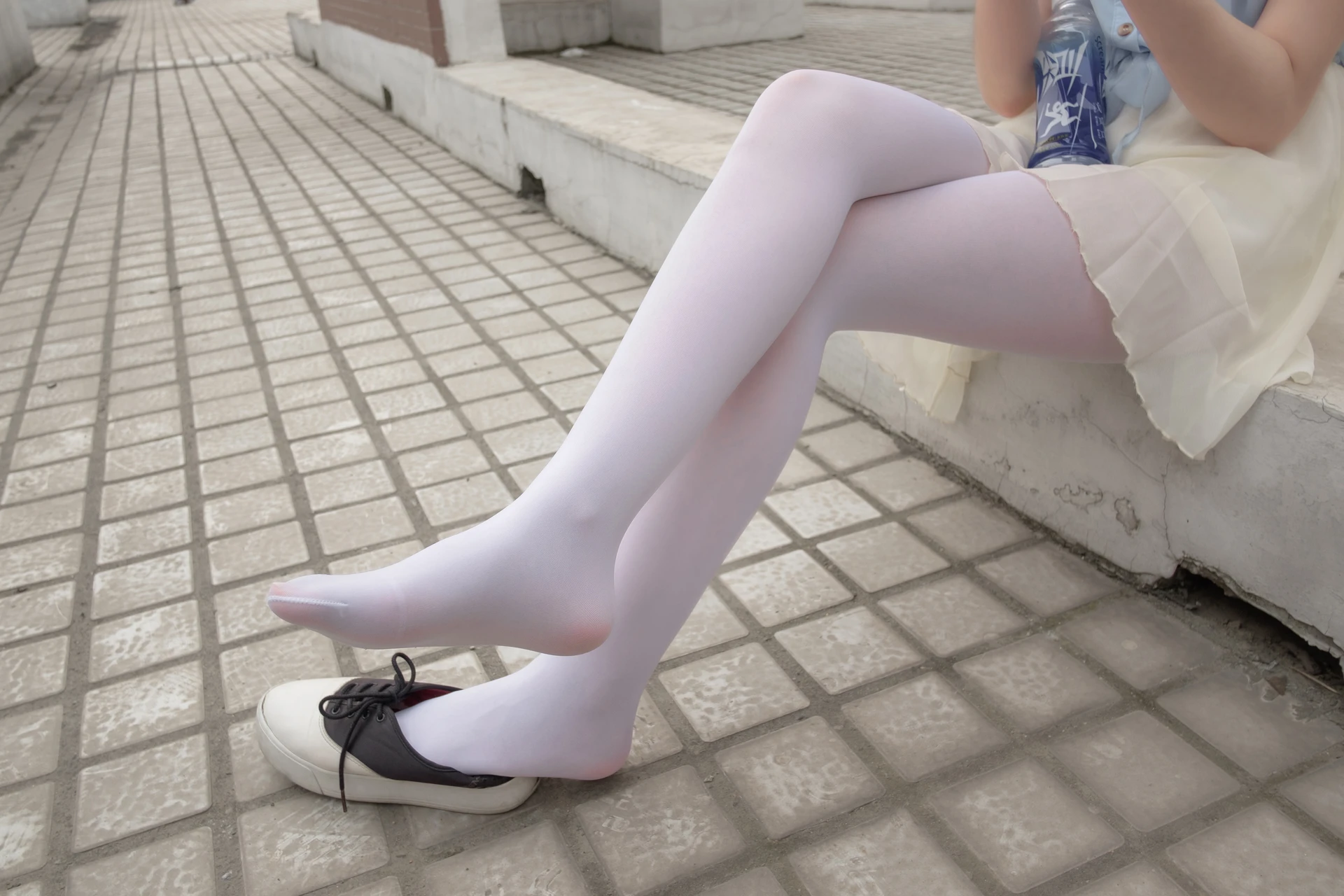 森萝财团 R15-007 [83P-503M]可爱, 森萝财团, 白丝, 美腿, 美足