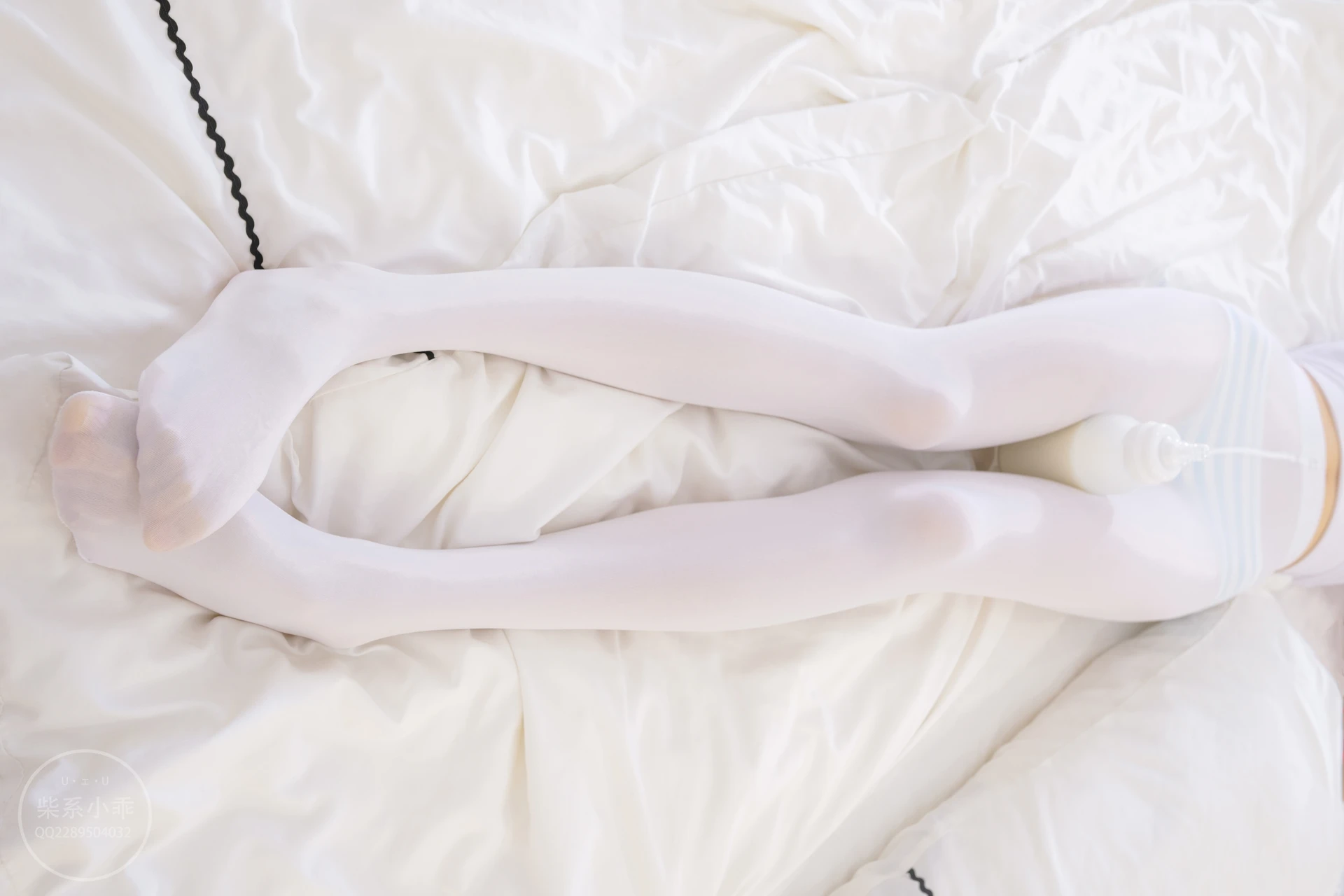 稚乖画册 体操服 白丝双马尾 赤西夜夜 [70P1V-1.6GB]体操服, 双马尾, 可爱, 白丝, 稚乖画册, 美腿, 美足, 赤西夜夜