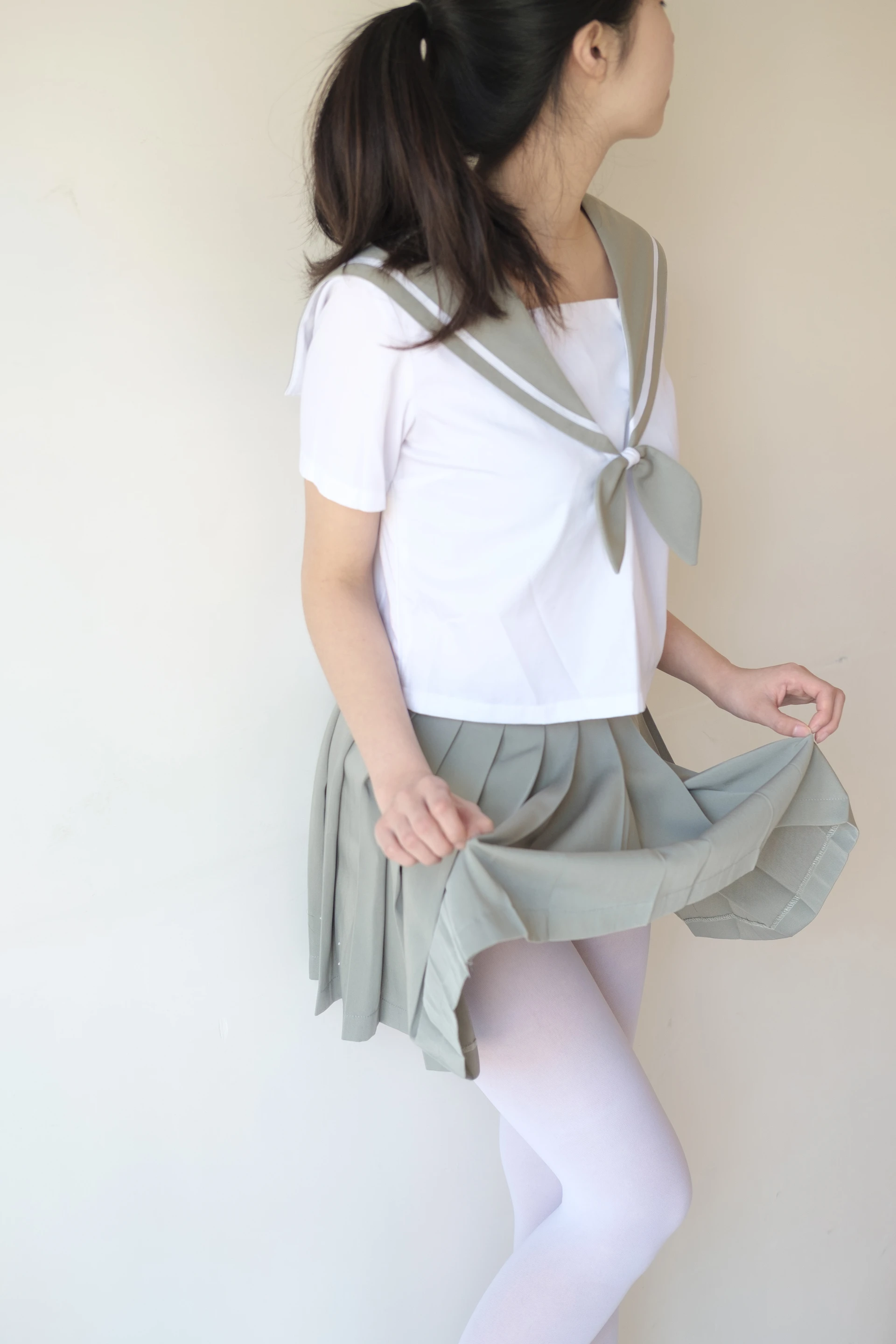森萝财团 X-016 [136P1V-1.56G]校服, 森萝财团, 水手服, 白丝, 美腿