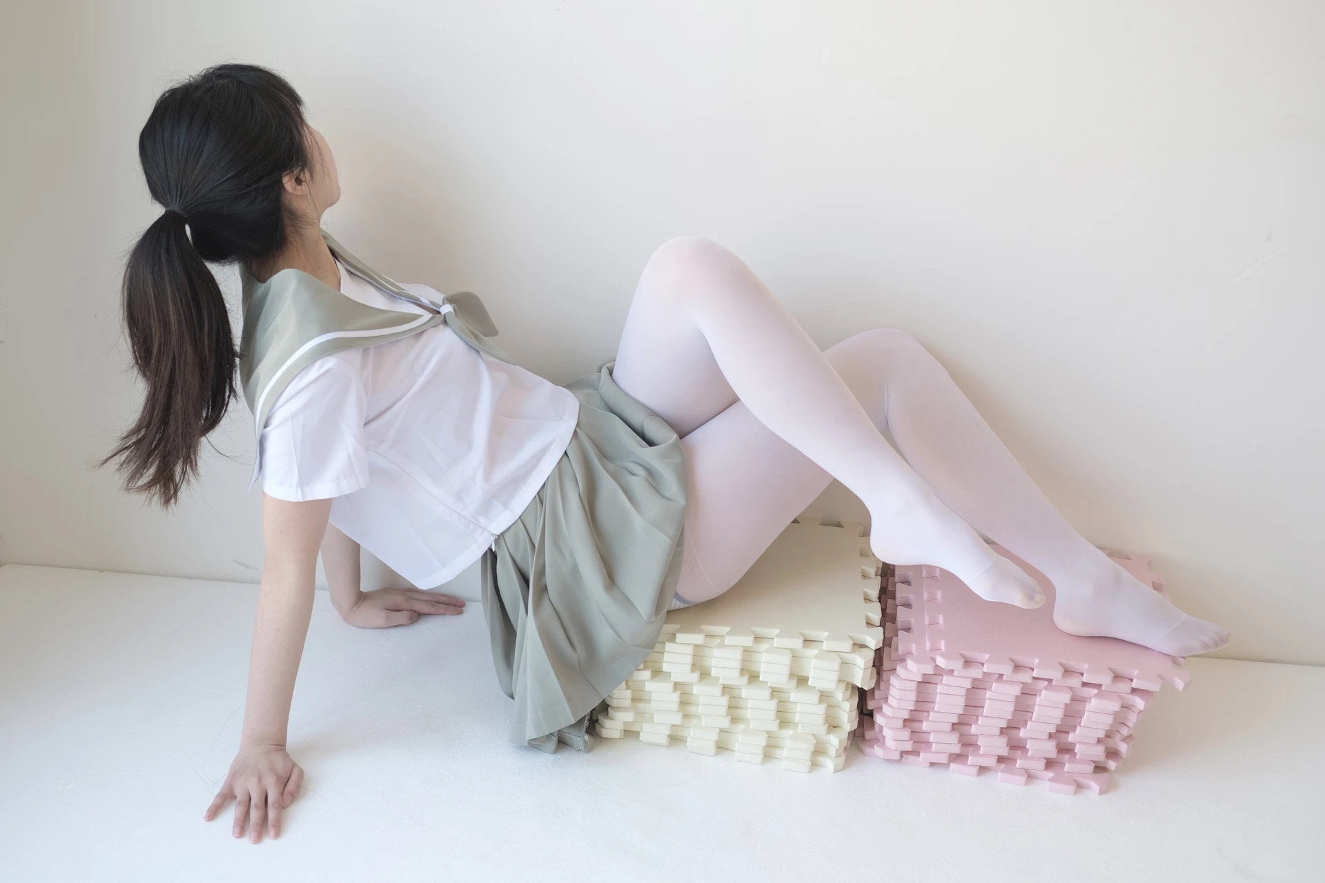 森萝财团 X-016 [136P1V-1.56G]校服, 森萝财团, 水手服, 白丝, 美腿