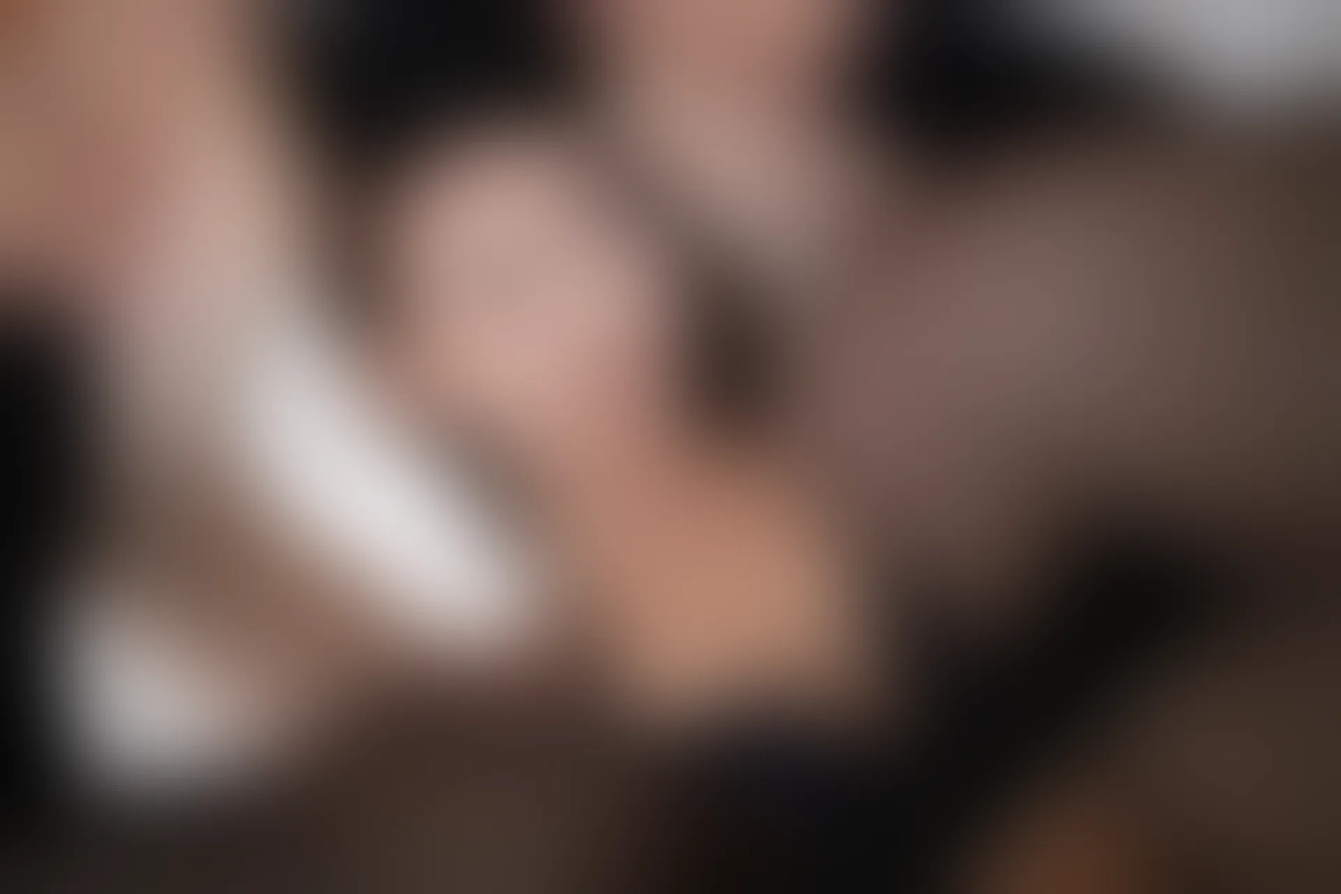 XiuRen秀人网 2022.03.10 No.4701 唐安琪 珠三角旅拍[78+1P 685MB]