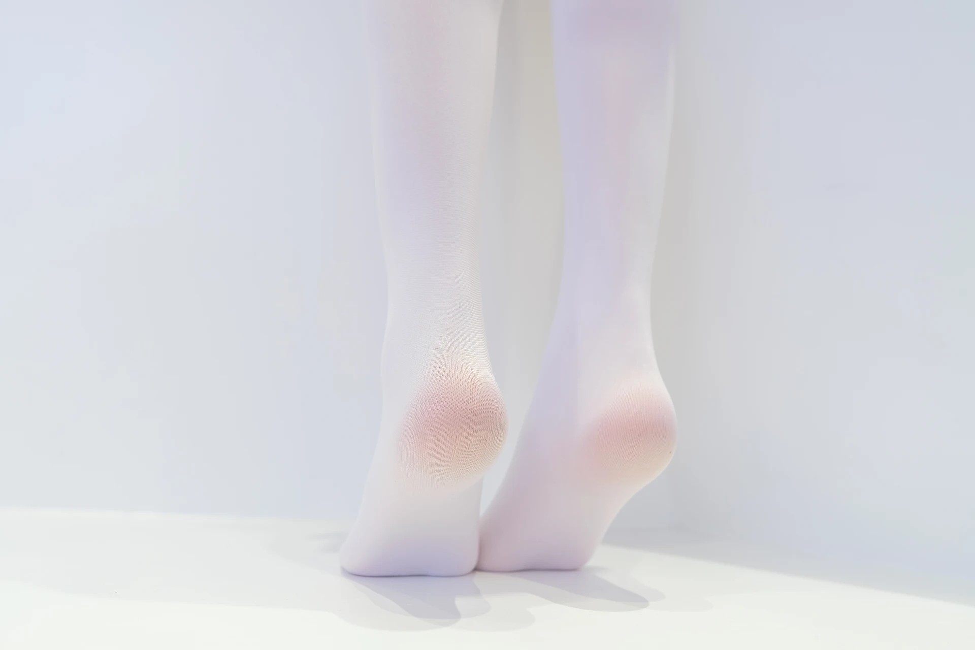 森萝财团 内部VIP系列 微风-03 白丝粉色JK制服 [109P1V-3.1G]