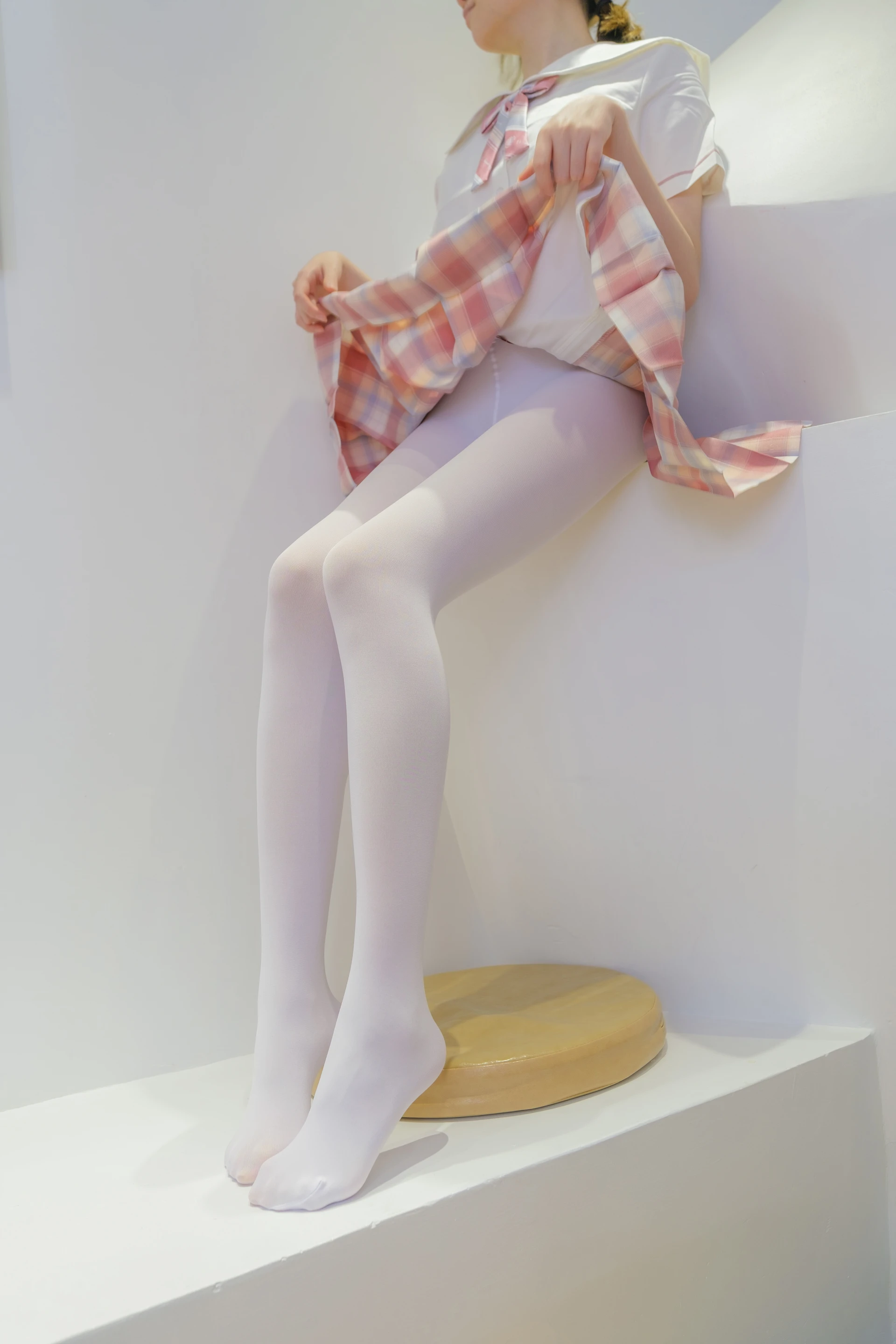 森萝财团 内部VIP系列 微风-03 白丝粉色JK制服 [109P1V-3.1G]