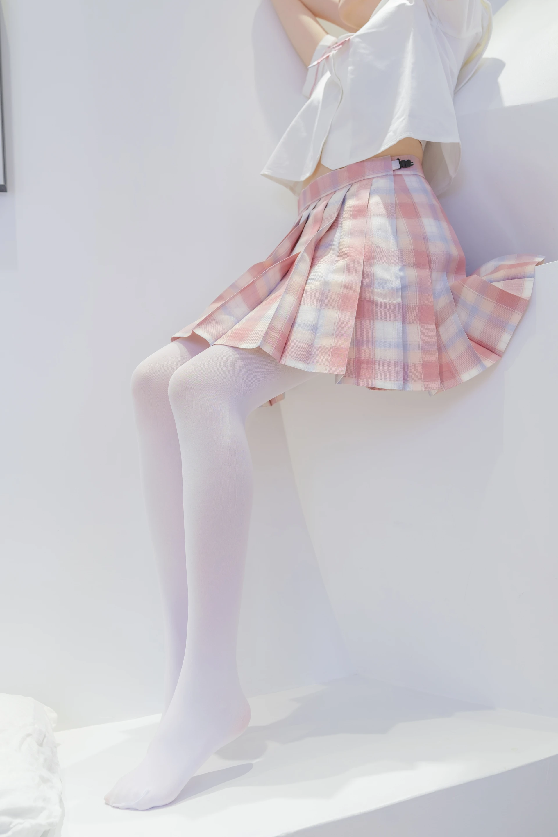 森萝财团 内部VIP系列 微风-03 白丝粉色JK制服 [109P1V-3.1G]